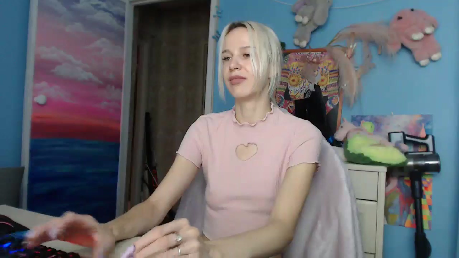 Gallery image thumbnail from Malina_kitty's myfreecams stream on, 06/11/2025, 05:16 image 5 of 20