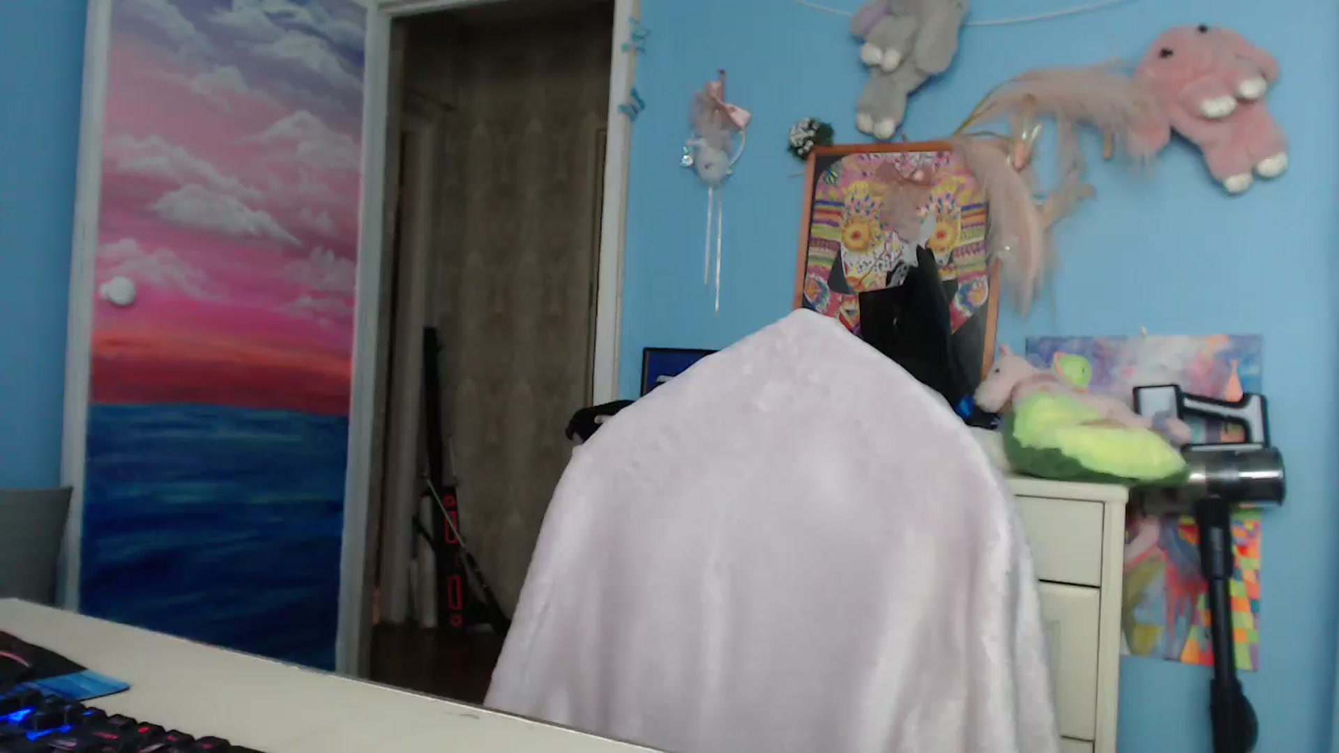 Gallery image thumbnail from Malina_kitty's myfreecams stream on, 06/11/2025, 05:16 image 11 of 20