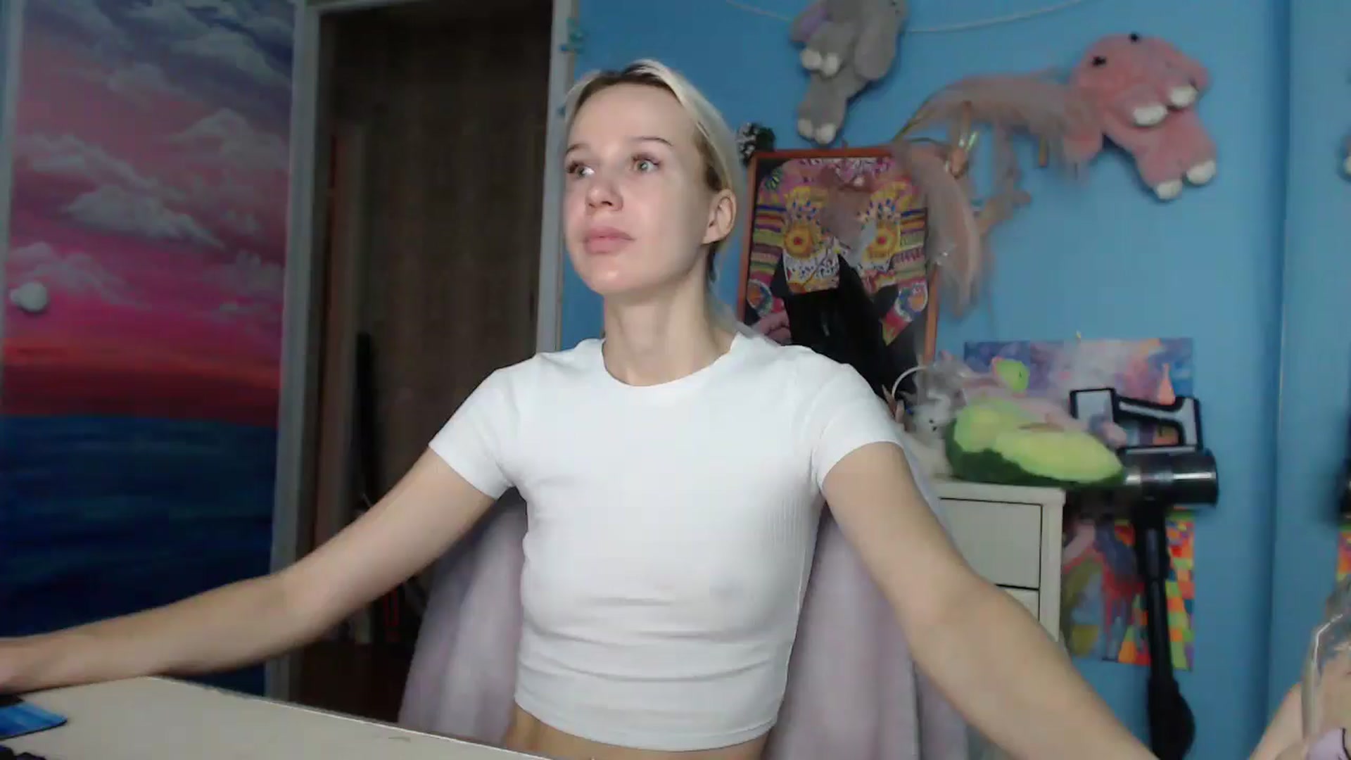 Gallery image thumbnail from Malina_kitty's myfreecams stream on, 06/15/2025, 03:50 image 14 of 20
