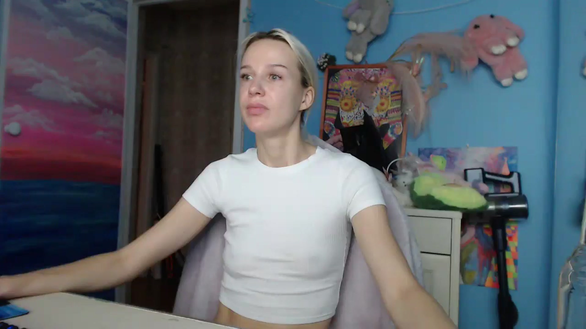 Gallery image thumbnail from Malina_kitty's myfreecams stream on, 06/15/2025, 03:50 image 12 of 20