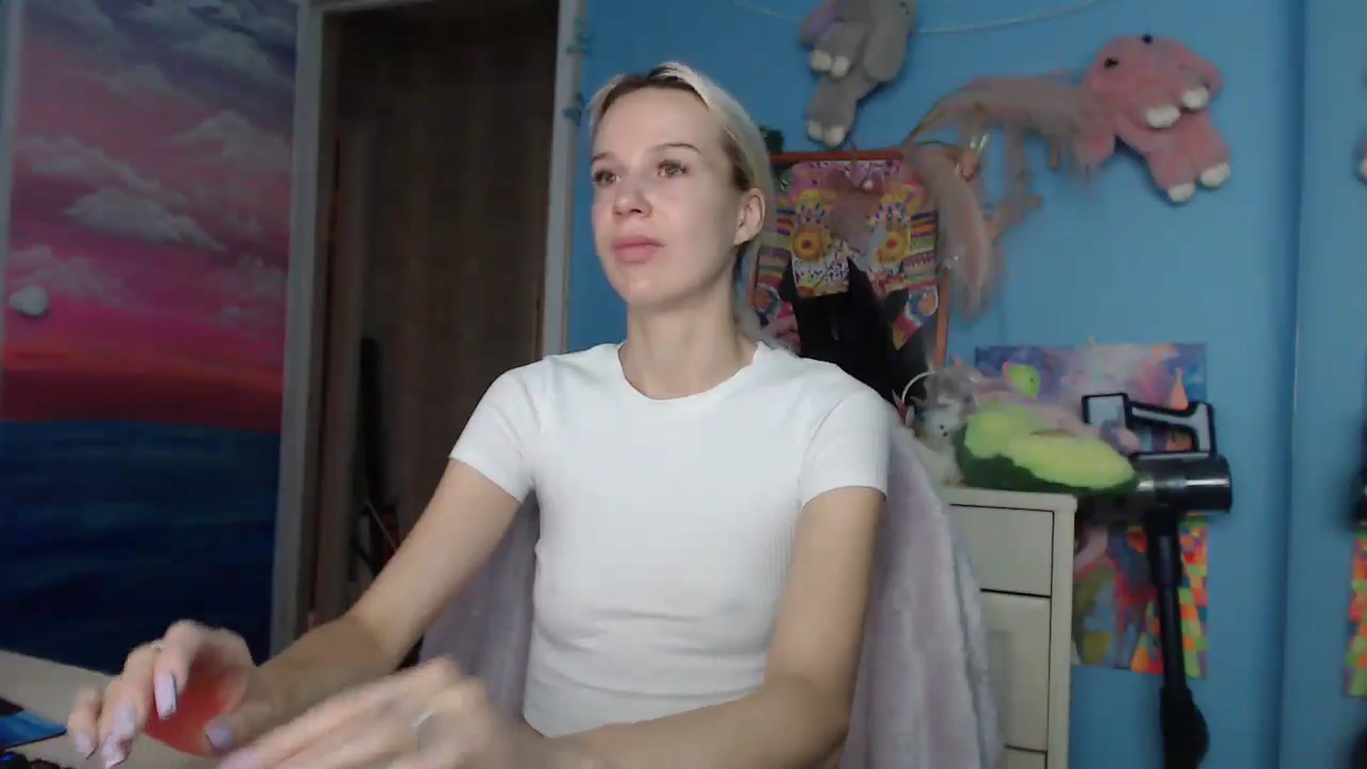 Gallery image thumbnail from Malina_kitty's myfreecams stream on, 06/15/2025, 03:50 image 3 of 20