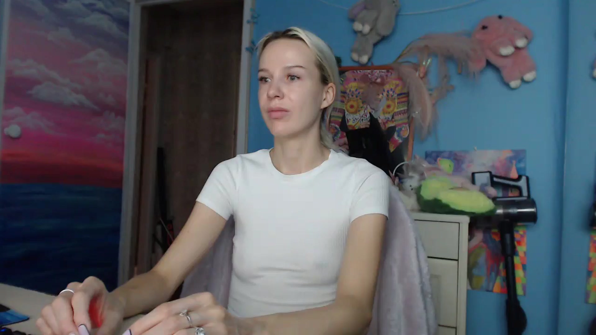 Gallery image thumbnail from Malina_kitty's myfreecams stream on, 06/15/2025, 03:50 image 2 of 20