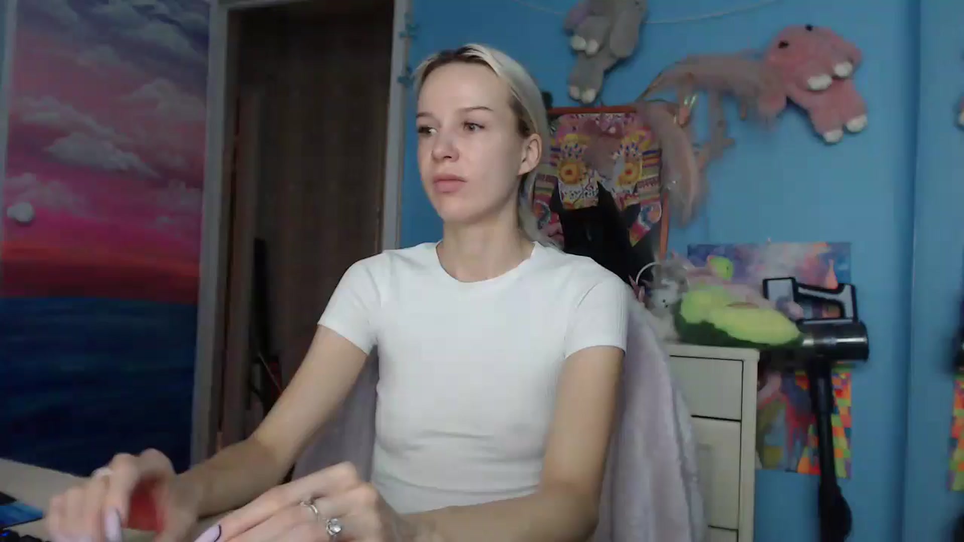 Gallery image thumbnail from Malina_kitty's myfreecams stream on, 06/15/2025, 03:50 image 1 of 20