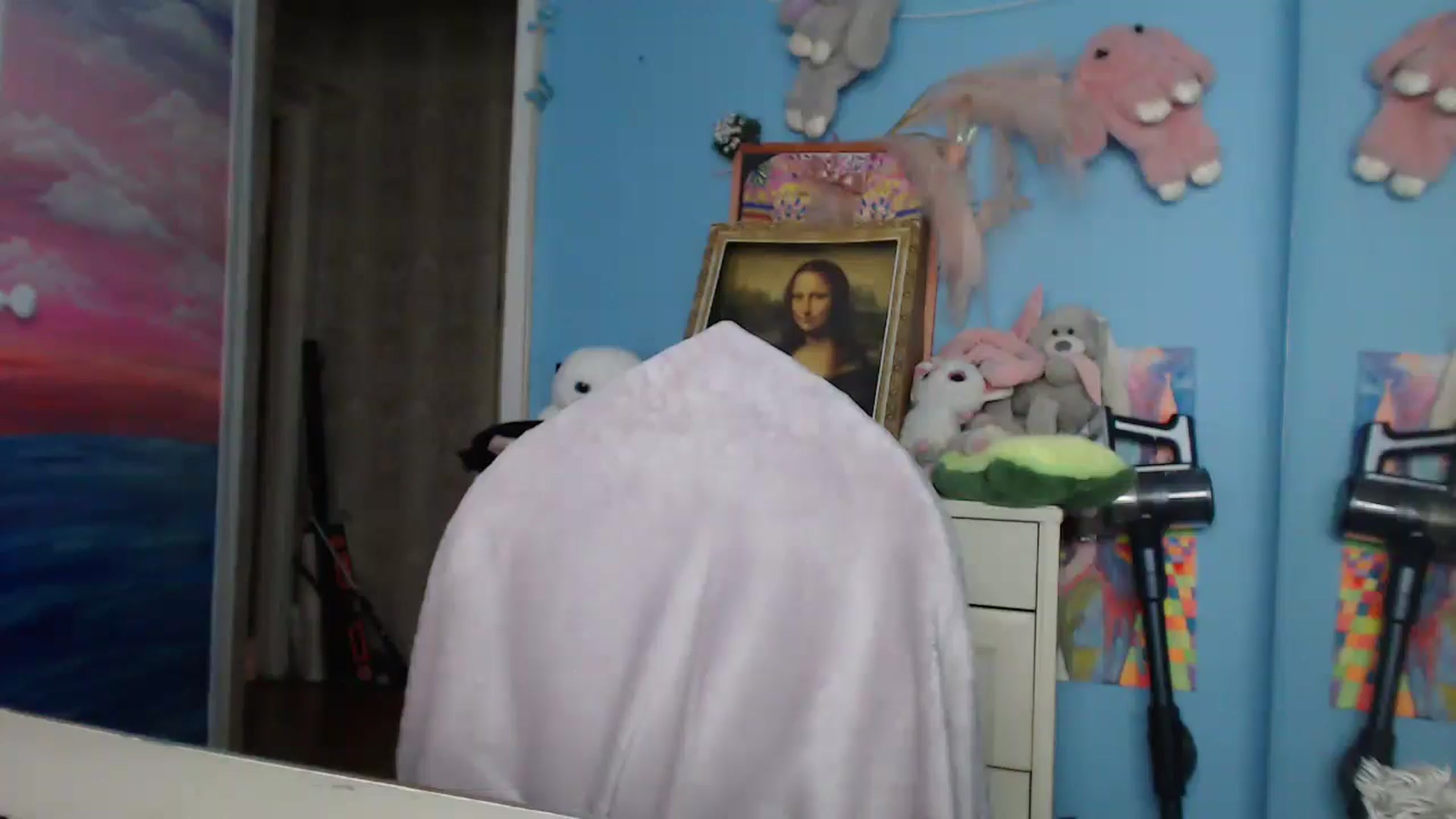 Gallery image thumbnail from Malina_kitty's myfreecams stream on, 06/18/2025, 05:19 image 5 of 20