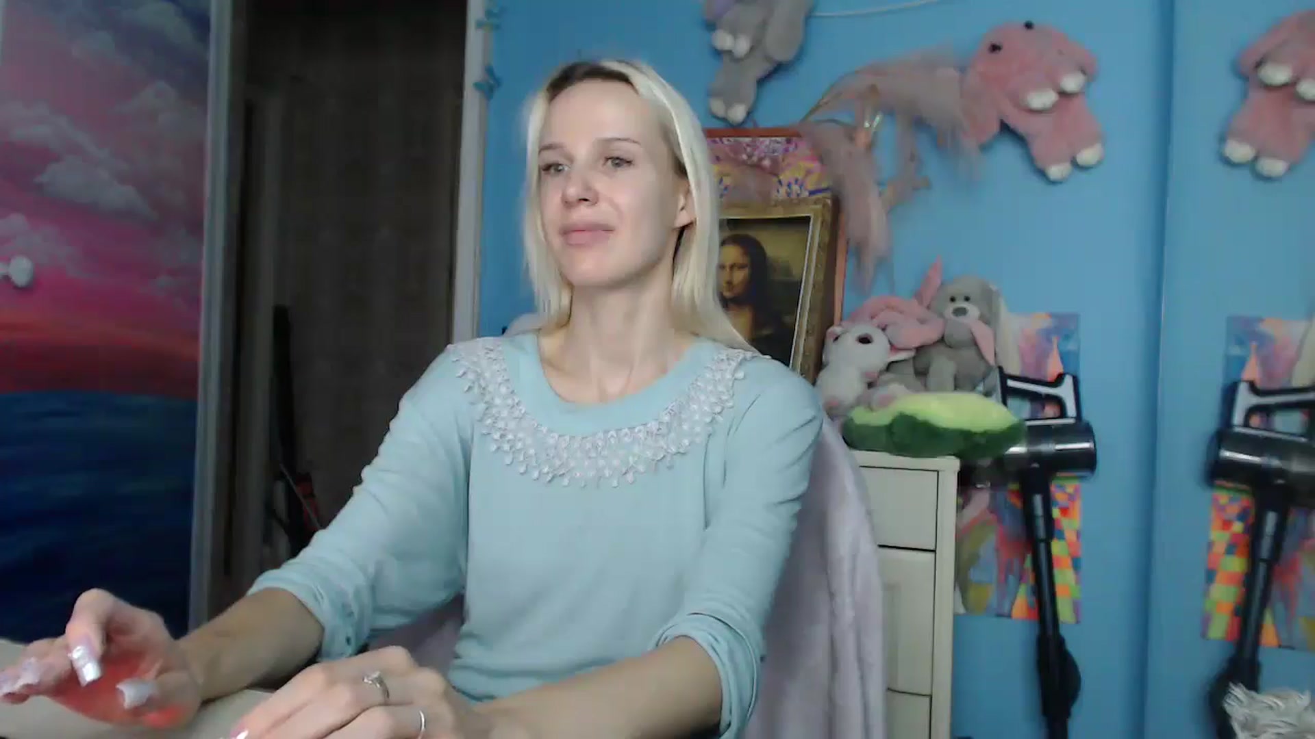 Gallery image thumbnail from Malina_kitty's myfreecams stream on, 06/18/2025, 05:19 image 18 of 20