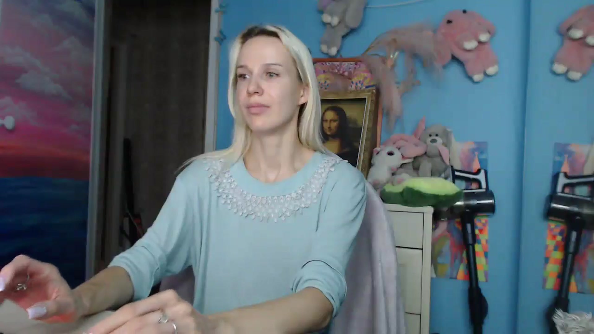 Gallery image thumbnail from Malina_kitty's myfreecams stream on, 06/18/2025, 05:19 image 2 of 20