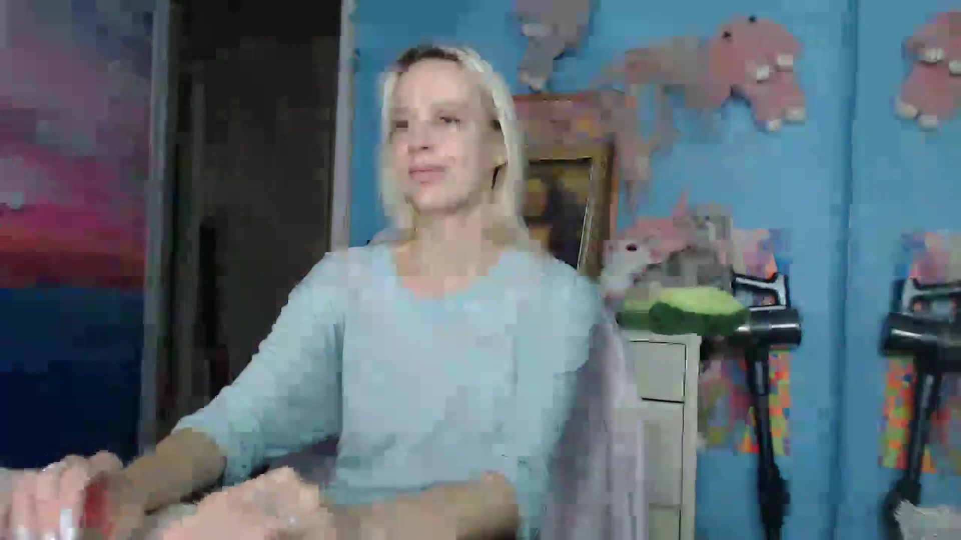 Gallery image thumbnail from Malina_kitty's myfreecams stream on, 06/18/2025, 05:19 image 16 of 20