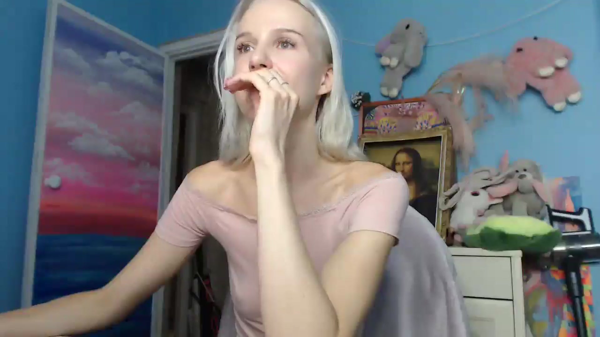 Gallery image thumbnail from Malina_kitty's myfreecams stream on, 06/19/2025, 06:05 image 3 of 20