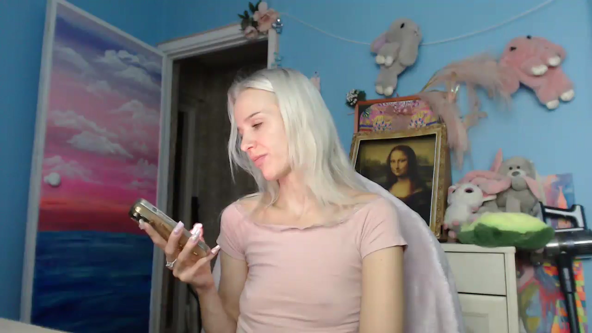 Gallery image thumbnail from Malina_kitty's myfreecams stream on, 06/19/2025, 06:05 image 18 of 20