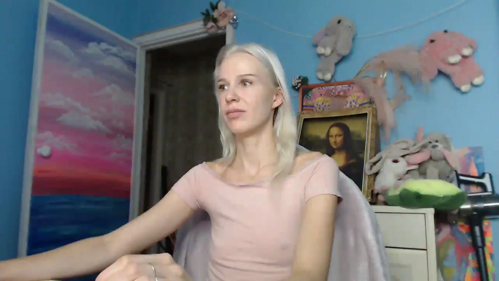 Gallery image thumbnail from Malina_kitty's myfreecams stream on, 06/19/2025, 06:05 image 12 of 20