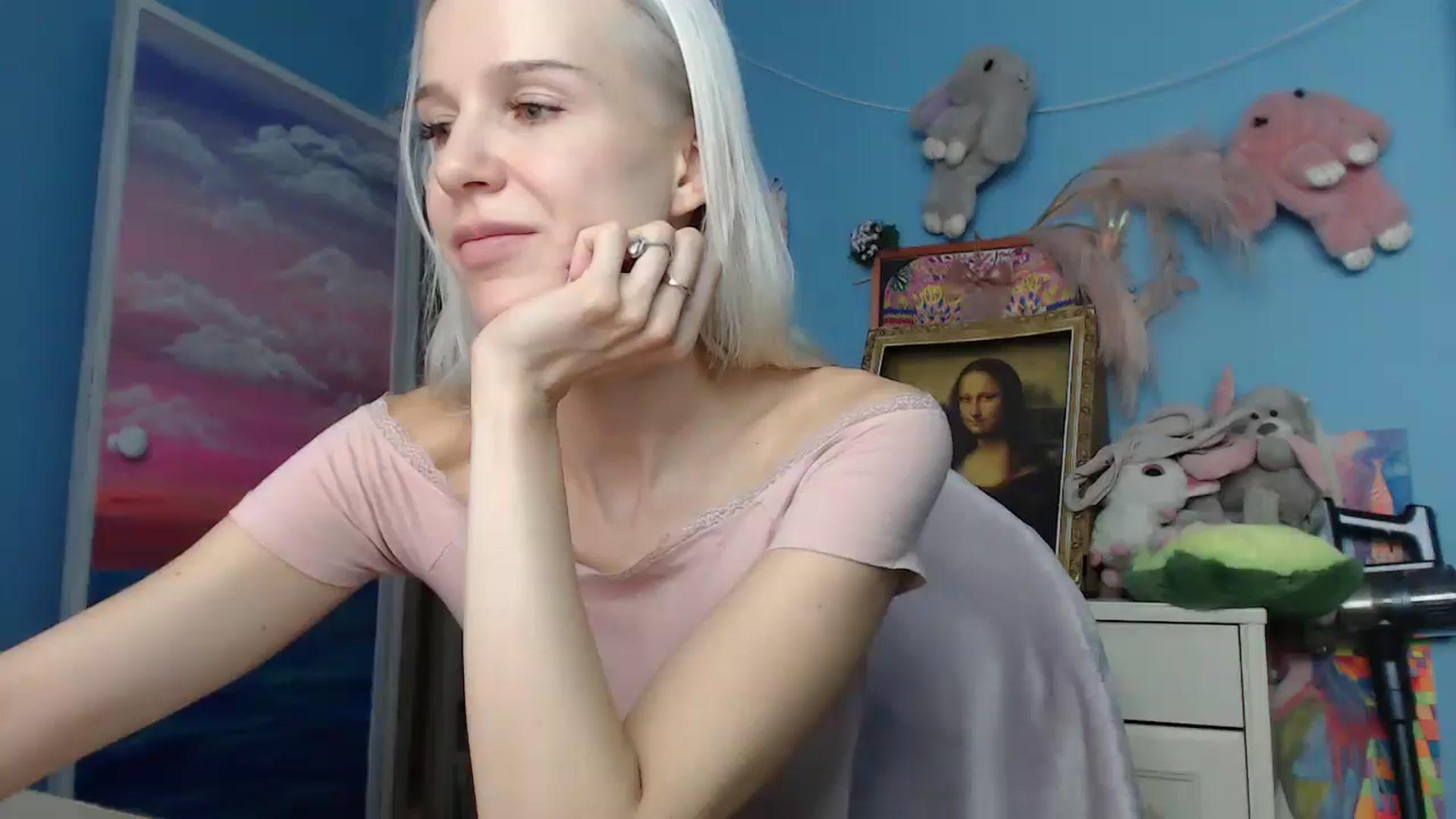 Gallery image thumbnail from Malina_kitty's myfreecams stream on, 06/19/2025, 06:05 image 1 of 20