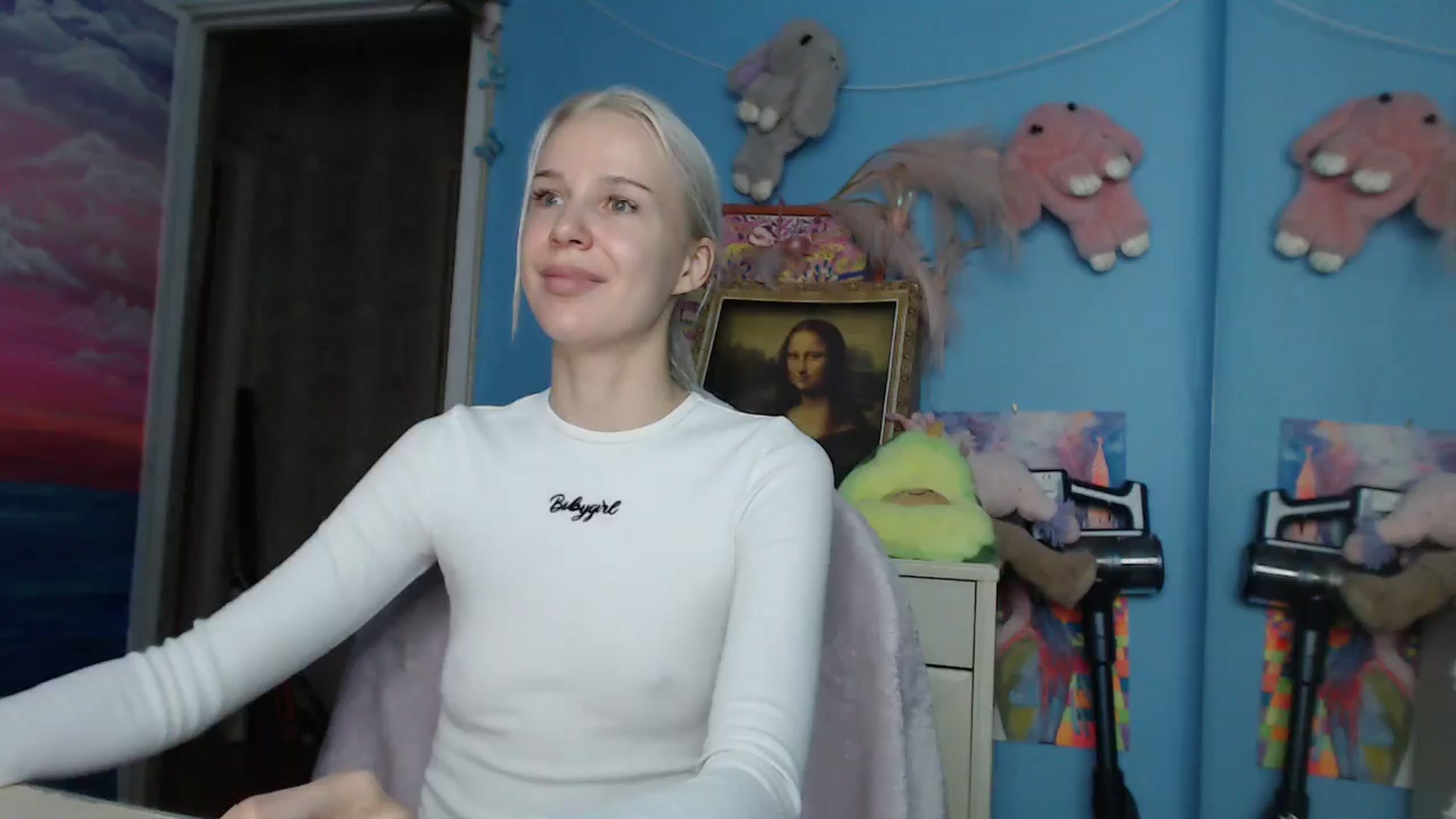 Gallery image thumbnail from Malina_kitty's myfreecams stream on, 06/23/2025, 03:57 image 15 of 20