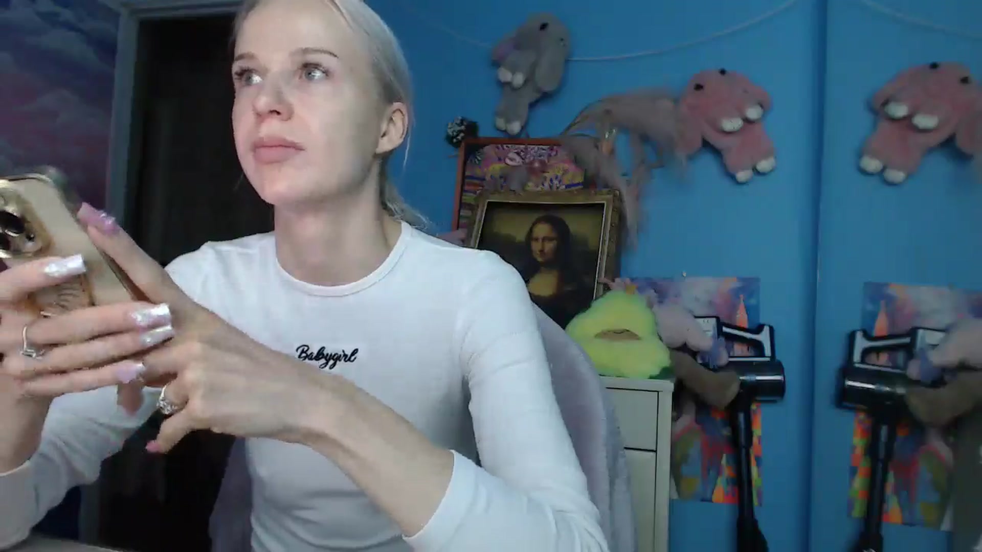Gallery image thumbnail from Malina_kitty's myfreecams stream on, 06/23/2025, 03:57 image 19 of 20