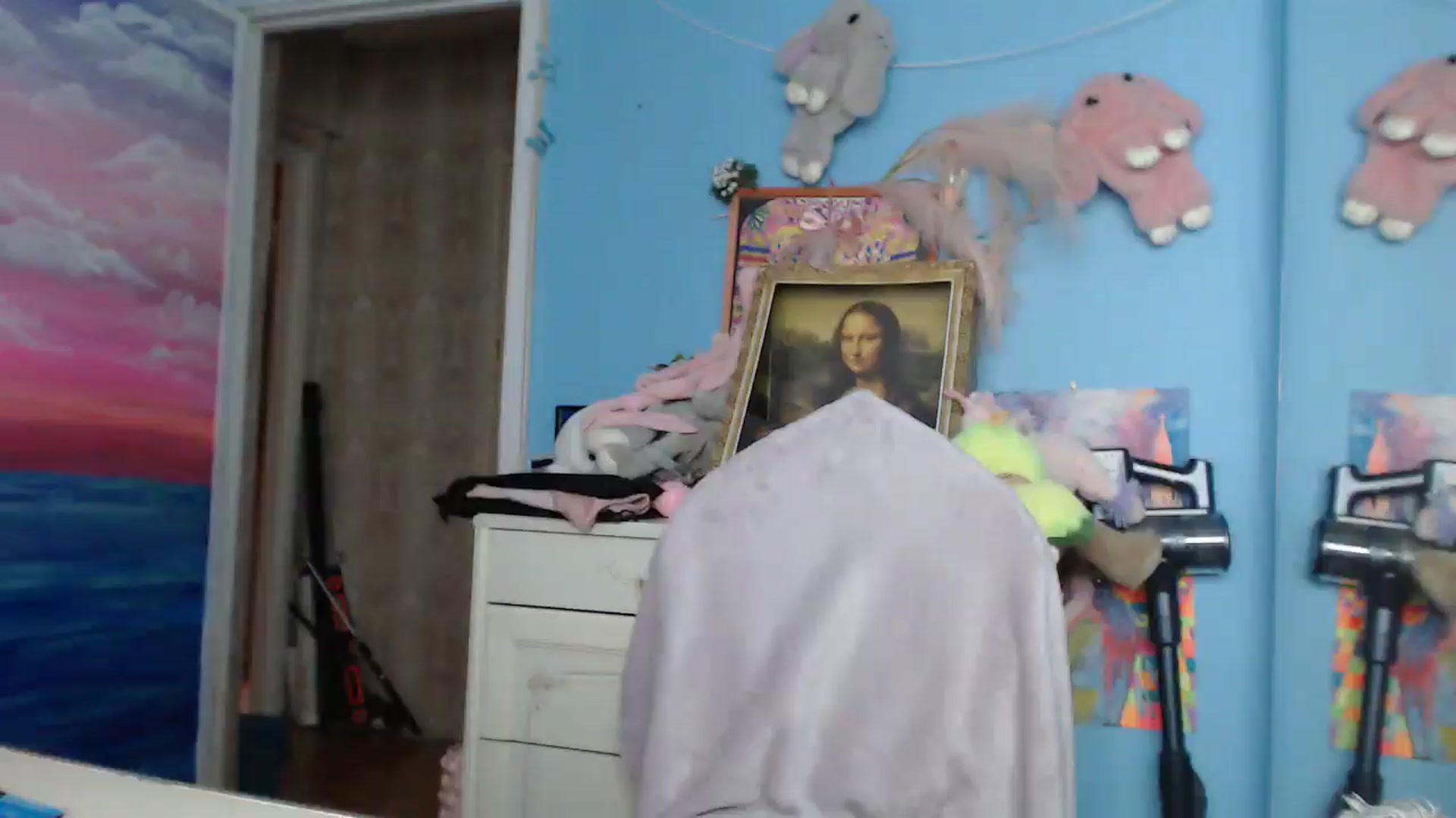 Gallery image thumbnail from Malina_kitty's myfreecams stream on, 06/25/2025, 03:23 image 19 of 20