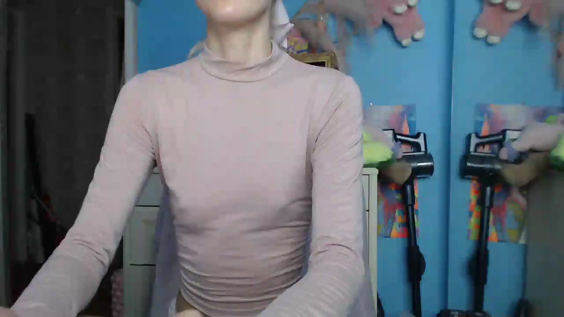 Gallery image thumbnail from Malina_kitty's myfreecams stream on, 06/29/2025, 04:29 image 20 of 20