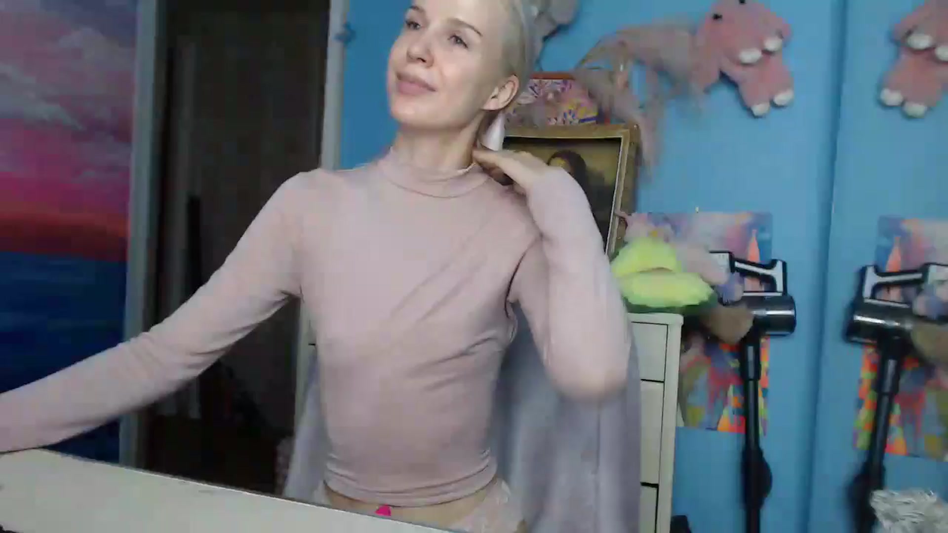 Gallery image thumbnail from Malina_kitty's myfreecams stream on, 06/29/2025, 04:29 image 4 of 20