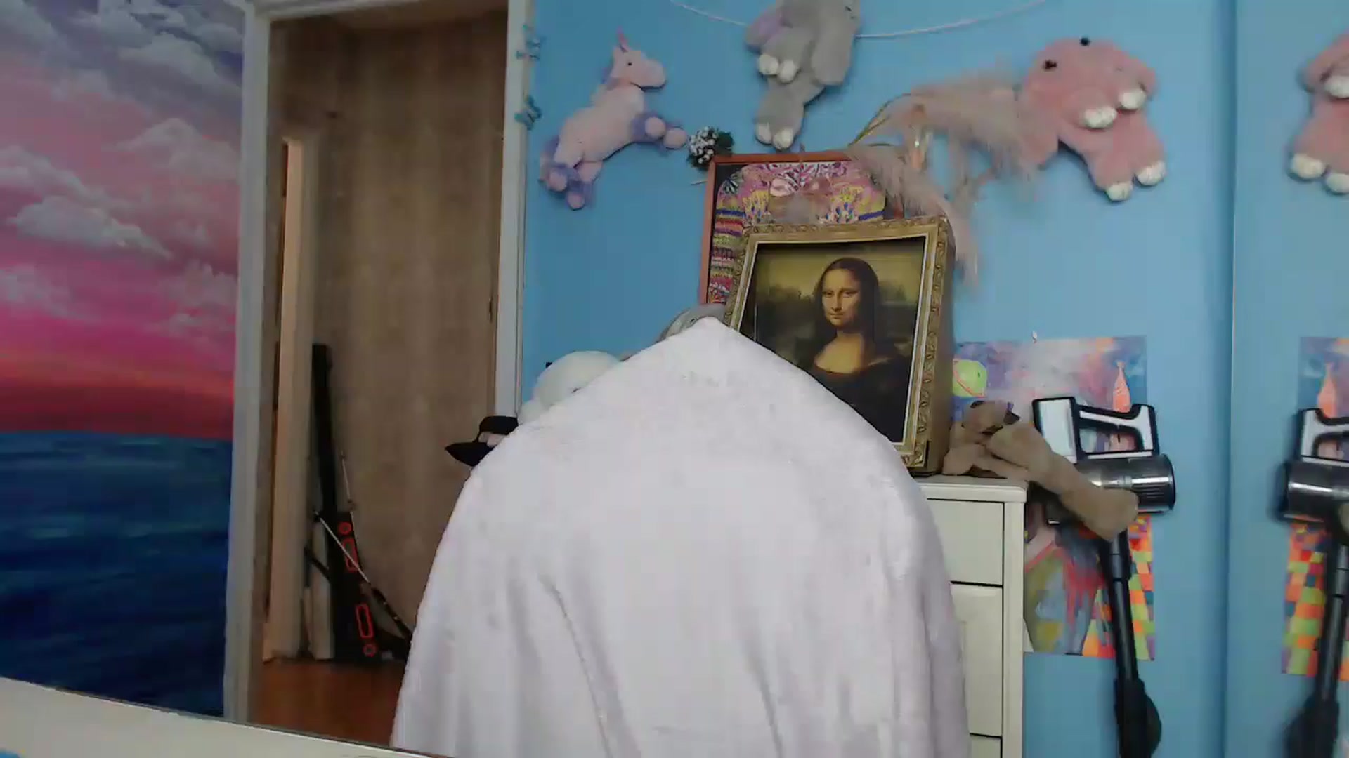 Gallery image thumbnail from Malina_kitty's myfreecams stream on, 07/05/2025, 04:22 image 1 of 20