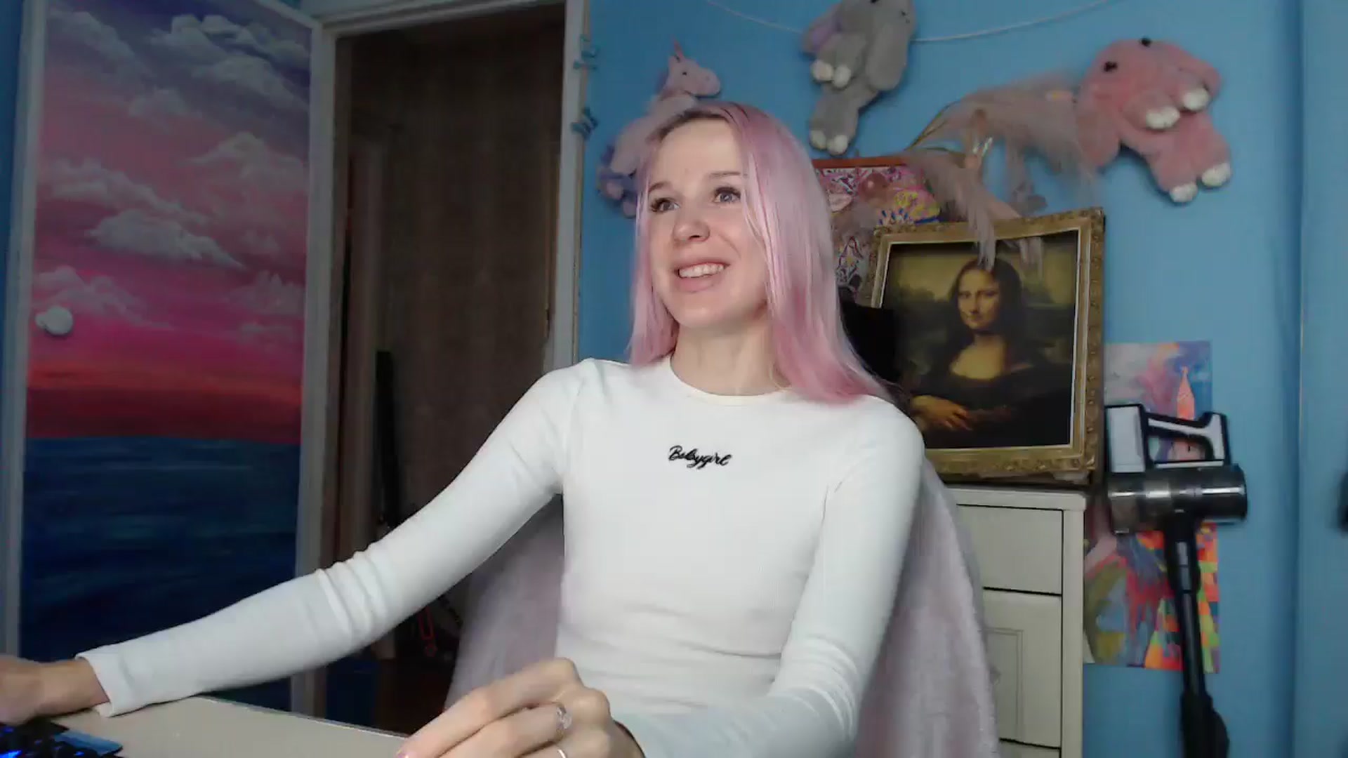 Gallery image thumbnail from Malina_kitty's myfreecams stream on, 07/25/2025, 04:39 image 1 of 20