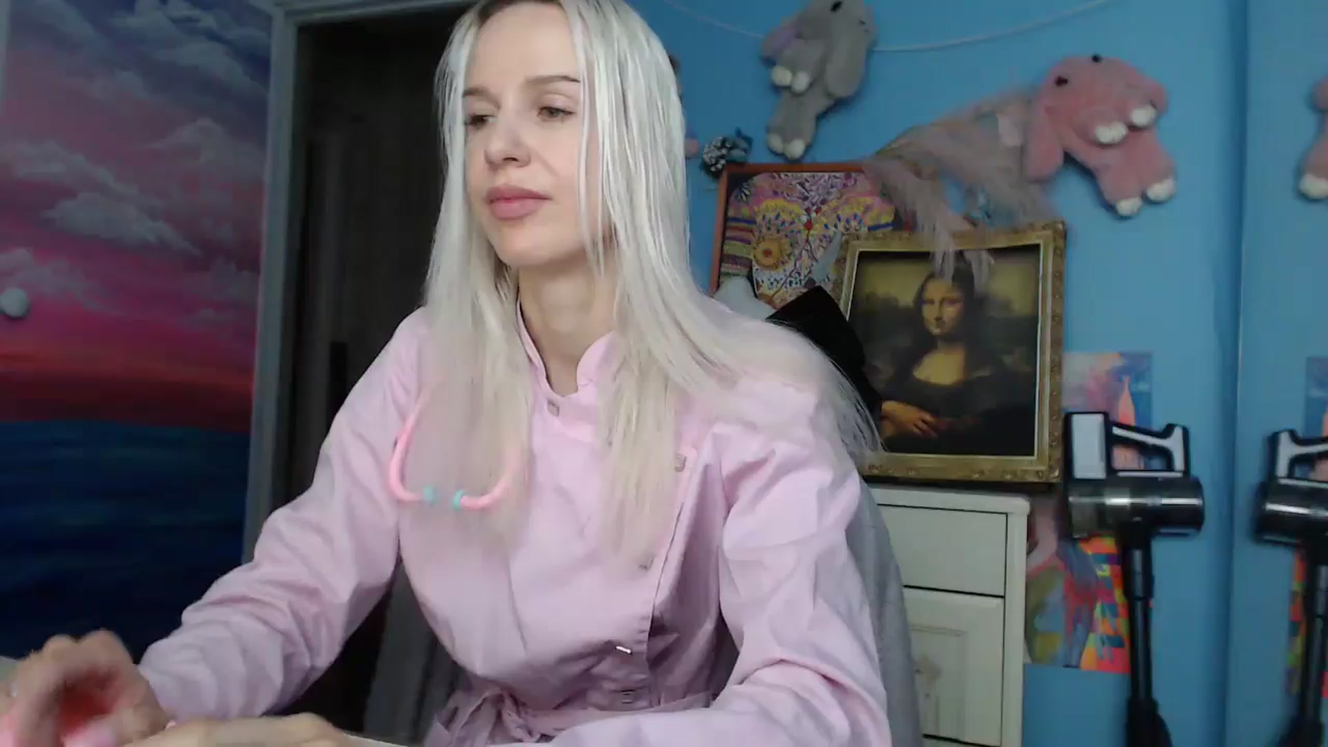 Gallery image thumbnail from Malina_kitty's myfreecams stream on, 08/13/2025, 04:17 image 11 of 20