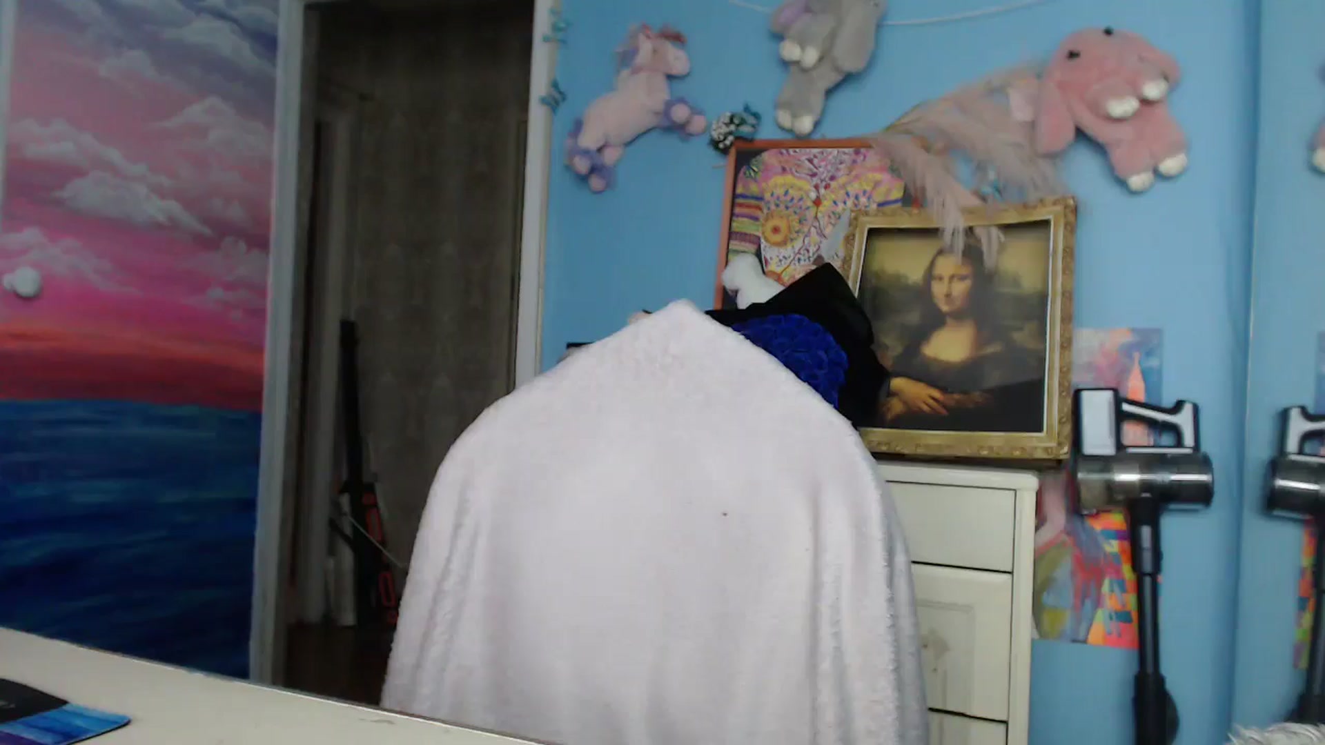 Gallery image thumbnail from Malina_kitty's myfreecams stream on, 08/13/2025, 04:17 image 2 of 20