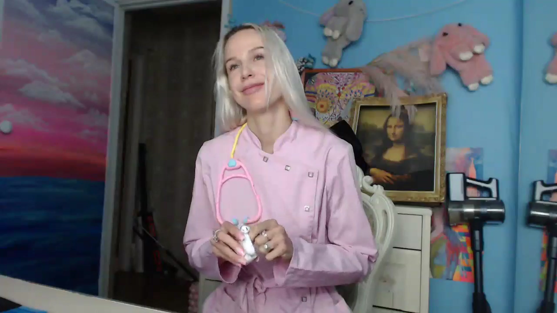 Gallery image thumbnail from Malina_kitty's myfreecams stream on, 08/13/2025, 04:17 image 18 of 20