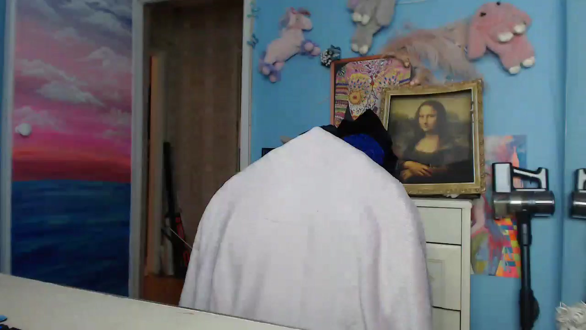 Gallery image thumbnail from Malina_kitty's myfreecams stream on, 08/18/2025, 04:14 image 1 of 20
