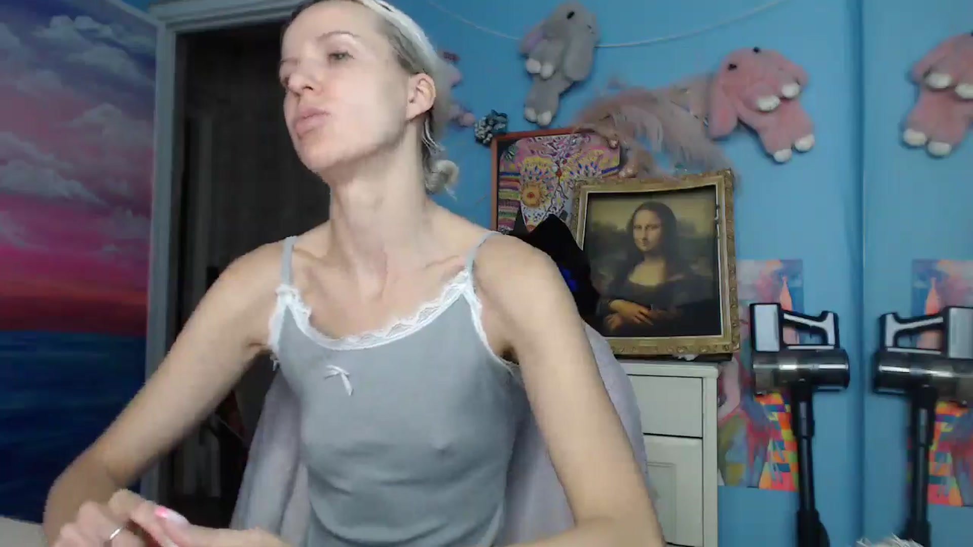 Gallery image thumbnail from Malina_kitty's myfreecams stream on, 08/18/2025, 05:20 image 8 of 20