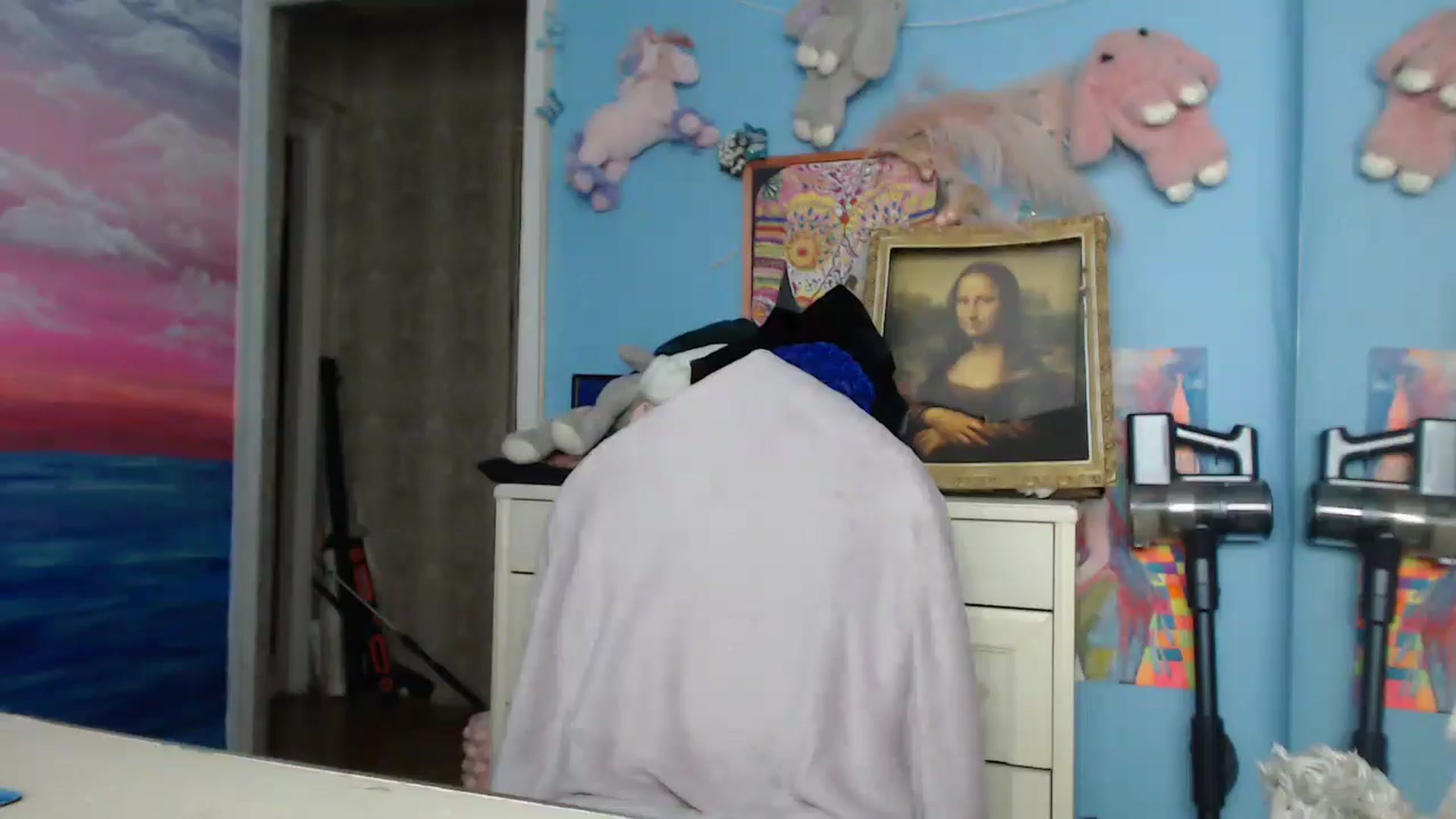 Gallery image thumbnail from Malina_kitty's myfreecams stream on, 08/19/2025, 04:16 image 18 of 20