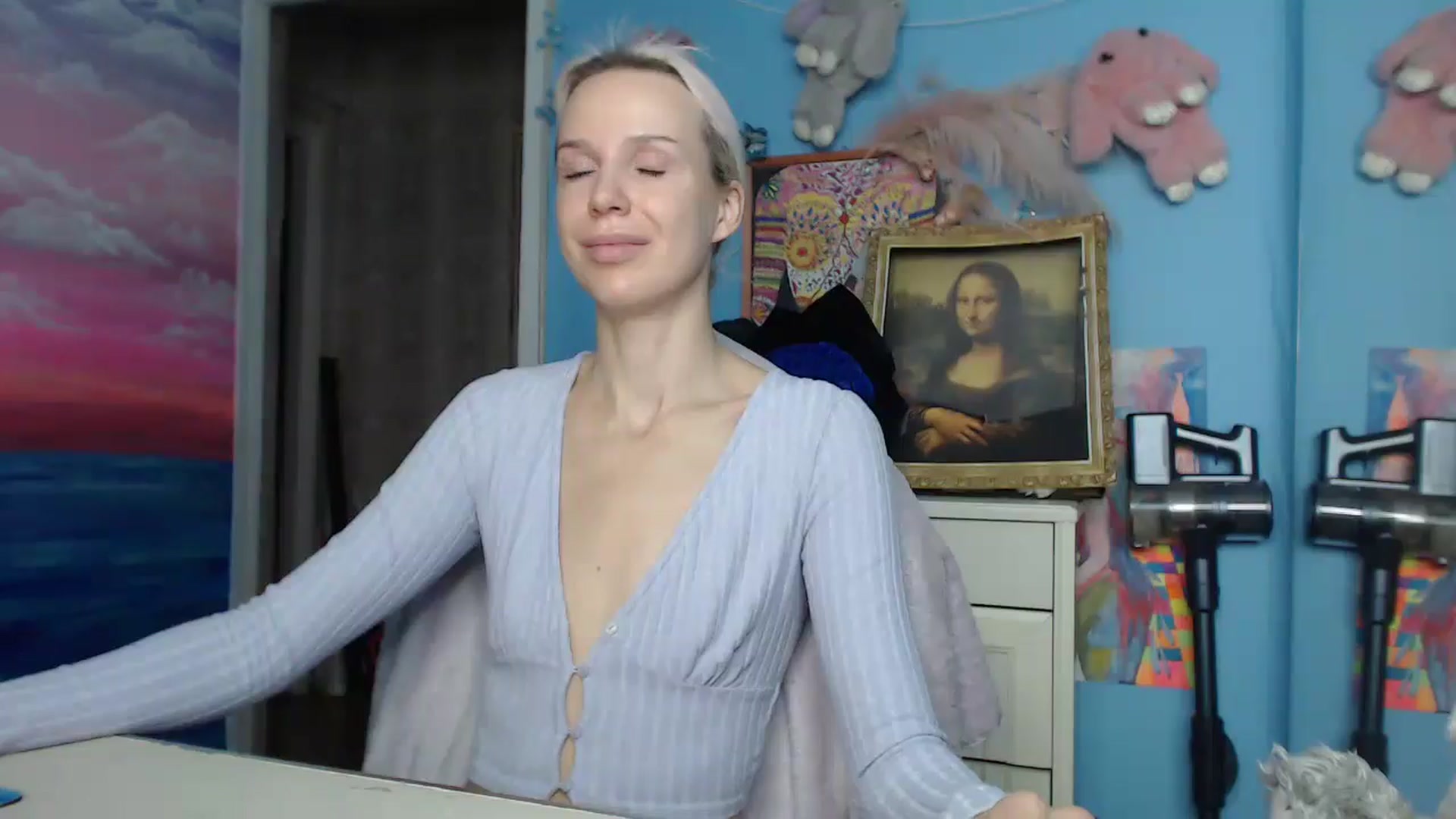 Gallery image thumbnail from Malina_kitty's myfreecams stream on, 08/19/2025, 04:16 image 14 of 20