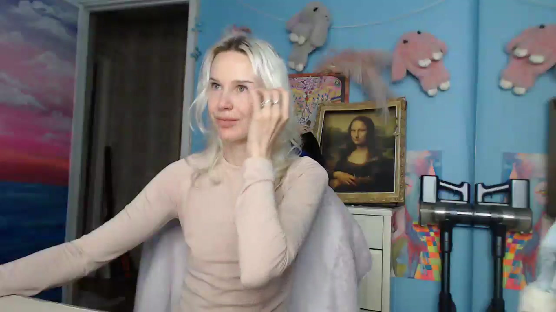 Gallery image thumbnail from Malina_kitty's myfreecams stream on, 08/25/2025, 03:48 image 6 of 20