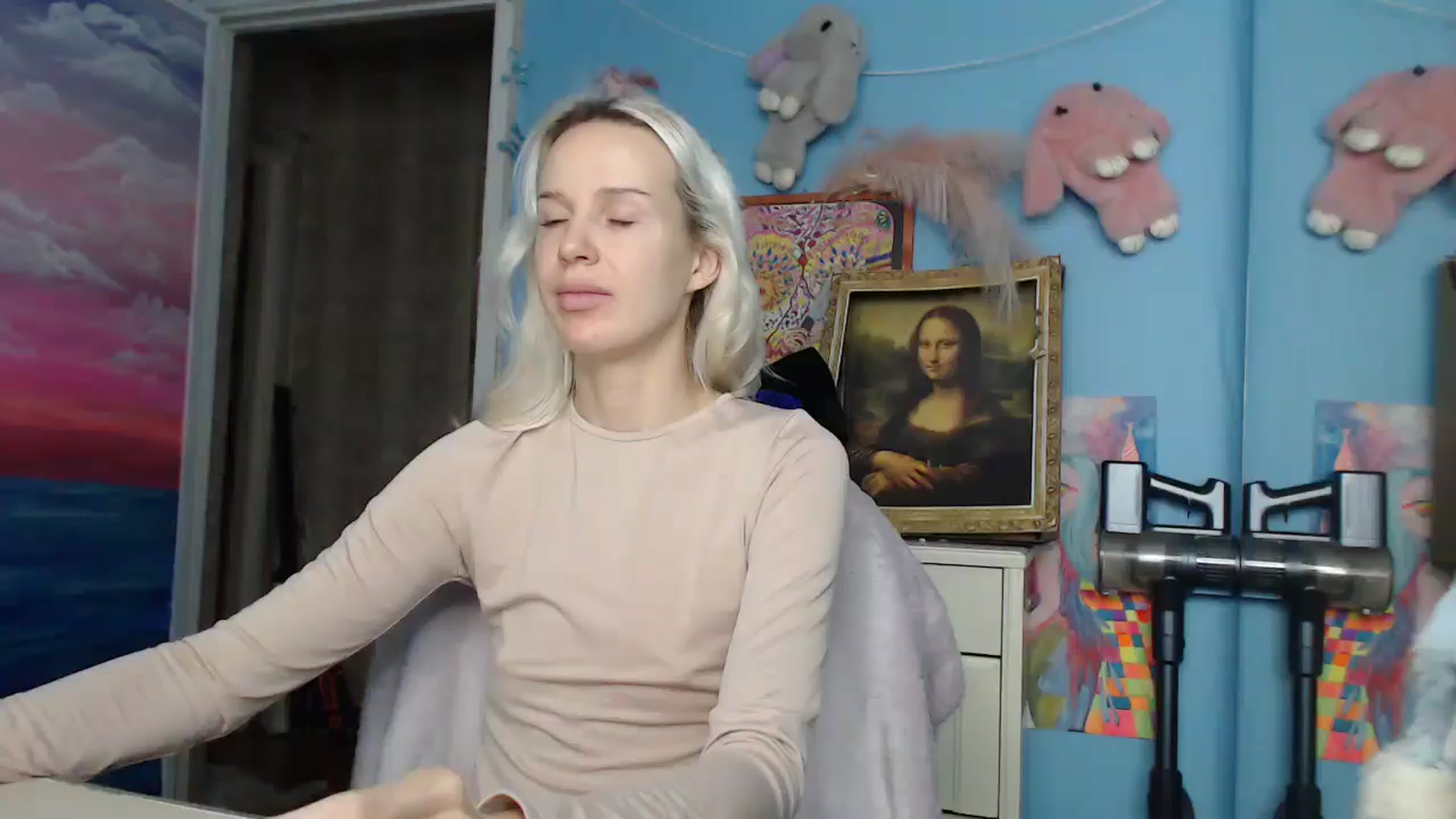 Gallery image thumbnail from Malina_kitty's myfreecams stream on, 08/25/2025, 03:48 image 1 of 20