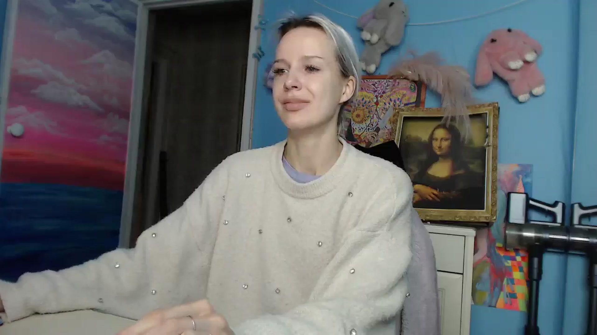 Gallery image thumbnail from Malina_kitty's myfreecams stream on, 09/17/2025, 04:59 image 17 of 20