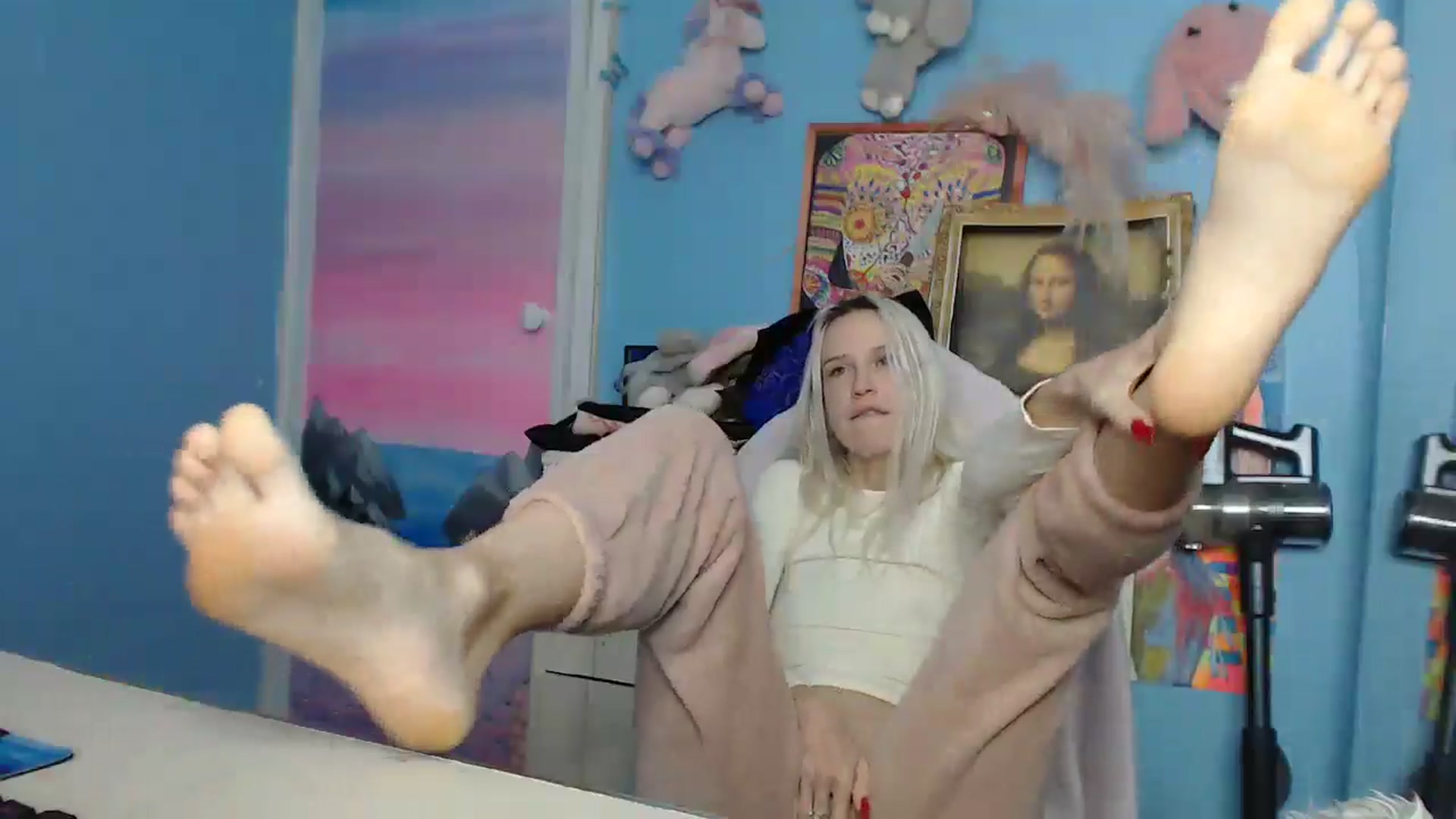 Gallery image thumbnail from Malina_kitty's myfreecams stream on, 09/28/2025, 04:34 image 7 of 20