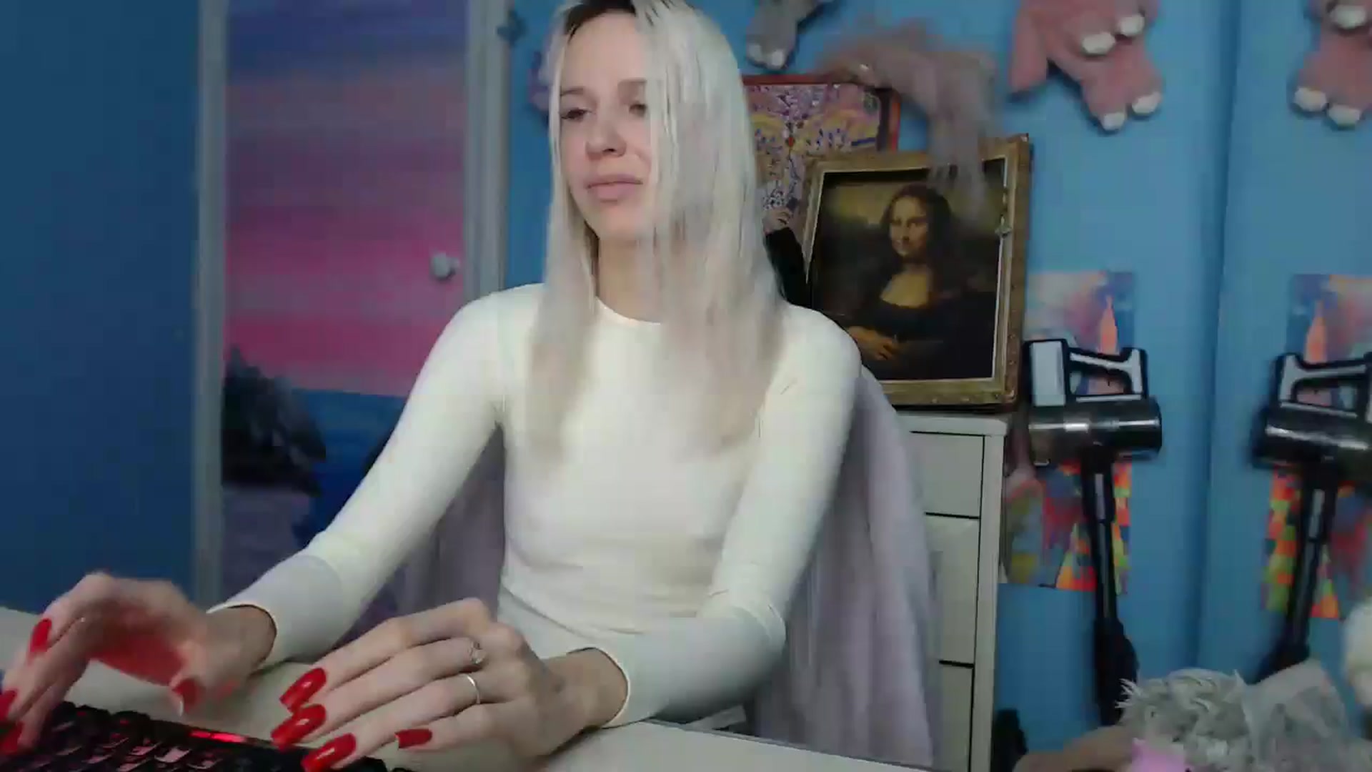 Gallery image thumbnail from Malina_kitty's myfreecams stream on, 10/02/2025, 05:17 image 17 of 20