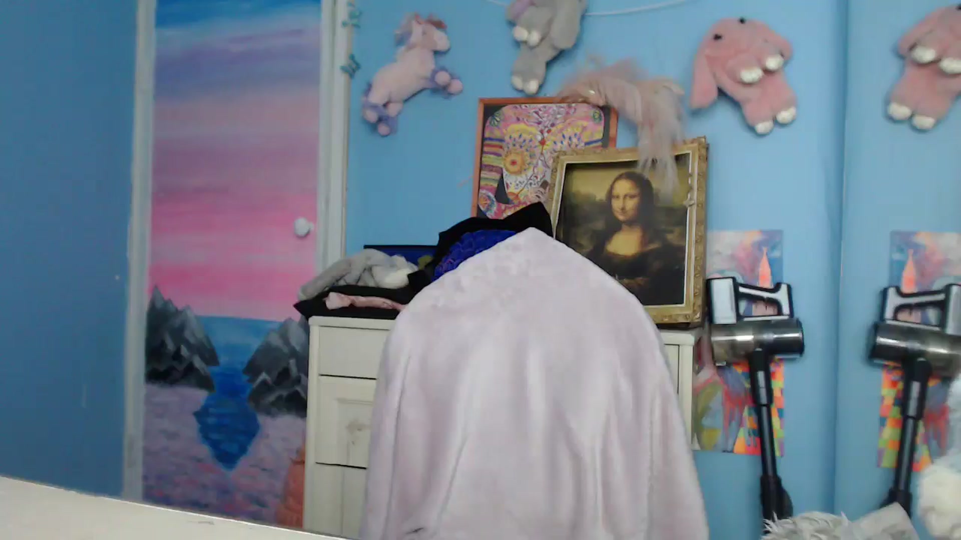 Gallery image thumbnail from Malina_kitty's myfreecams stream on, 10/02/2025, 05:17 image 10 of 20