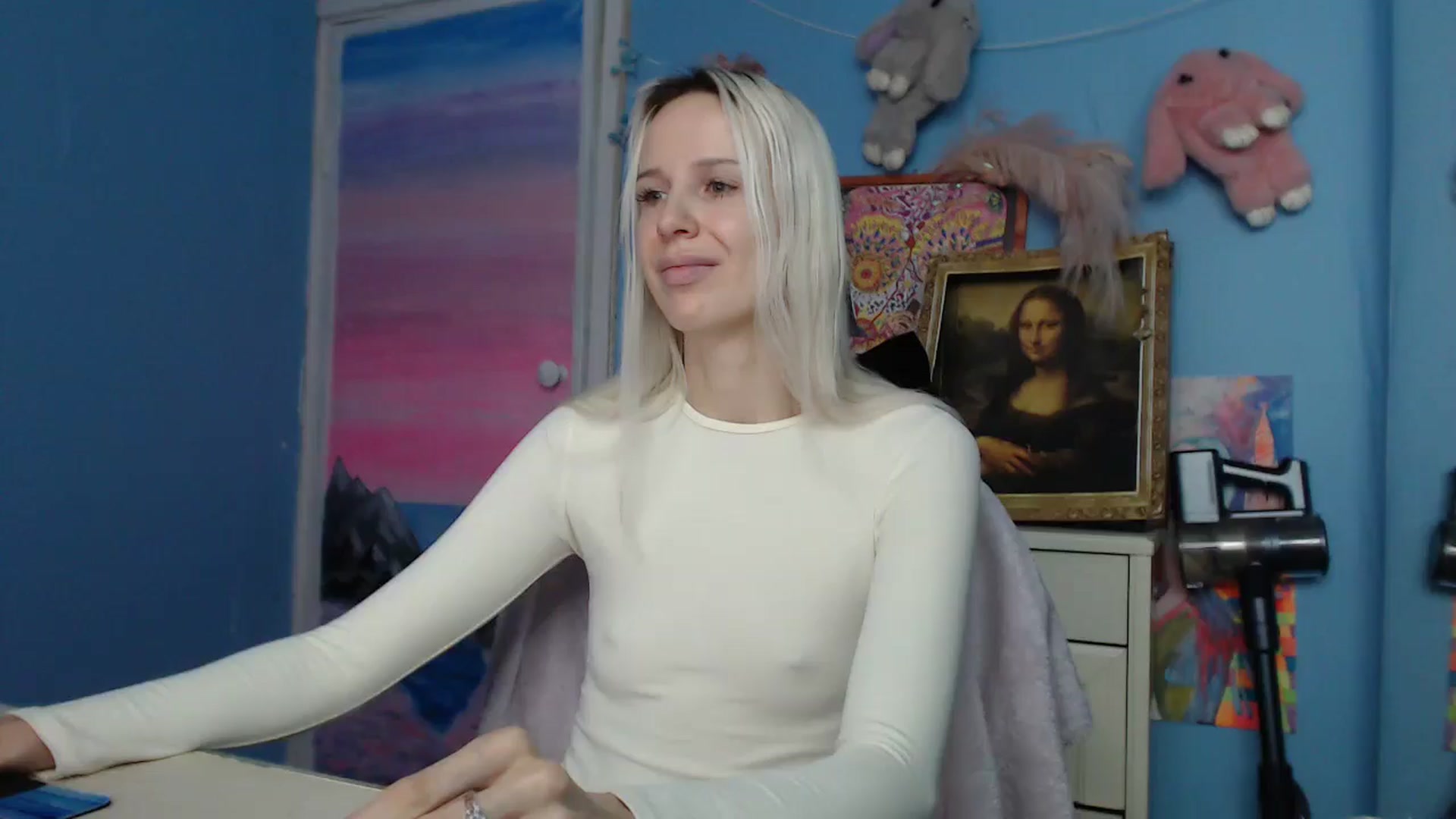 Gallery image thumbnail from Malina_kitty's myfreecams stream on, 10/02/2025, 05:57 image 10 of 20