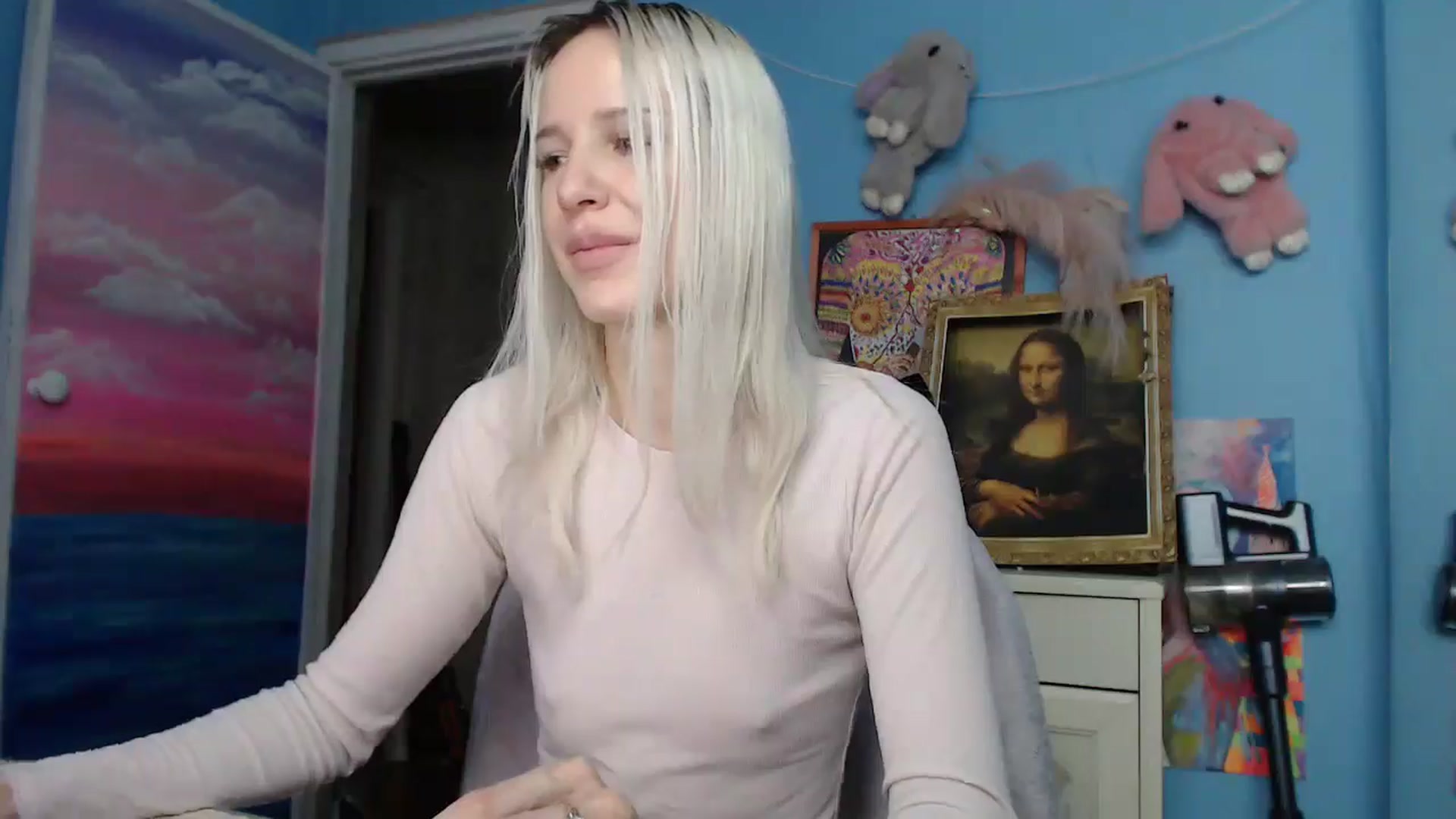 Gallery image thumbnail from Malina_kitty's myfreecams stream on, 10/05/2025, 03:14 image 18 of 20