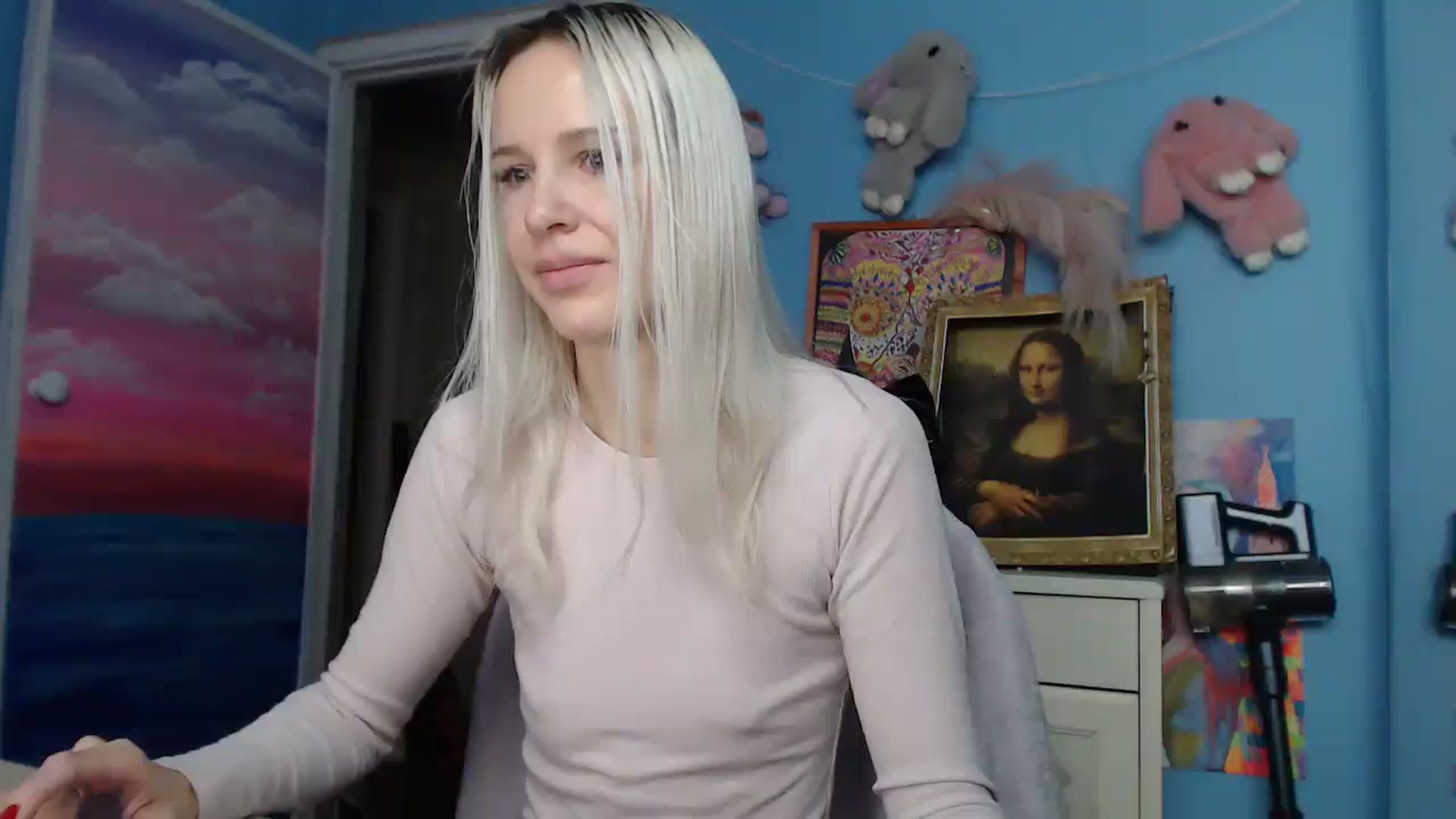 Gallery image thumbnail from Malina_kitty's myfreecams stream on, 10/05/2025, 03:14 image 16 of 20