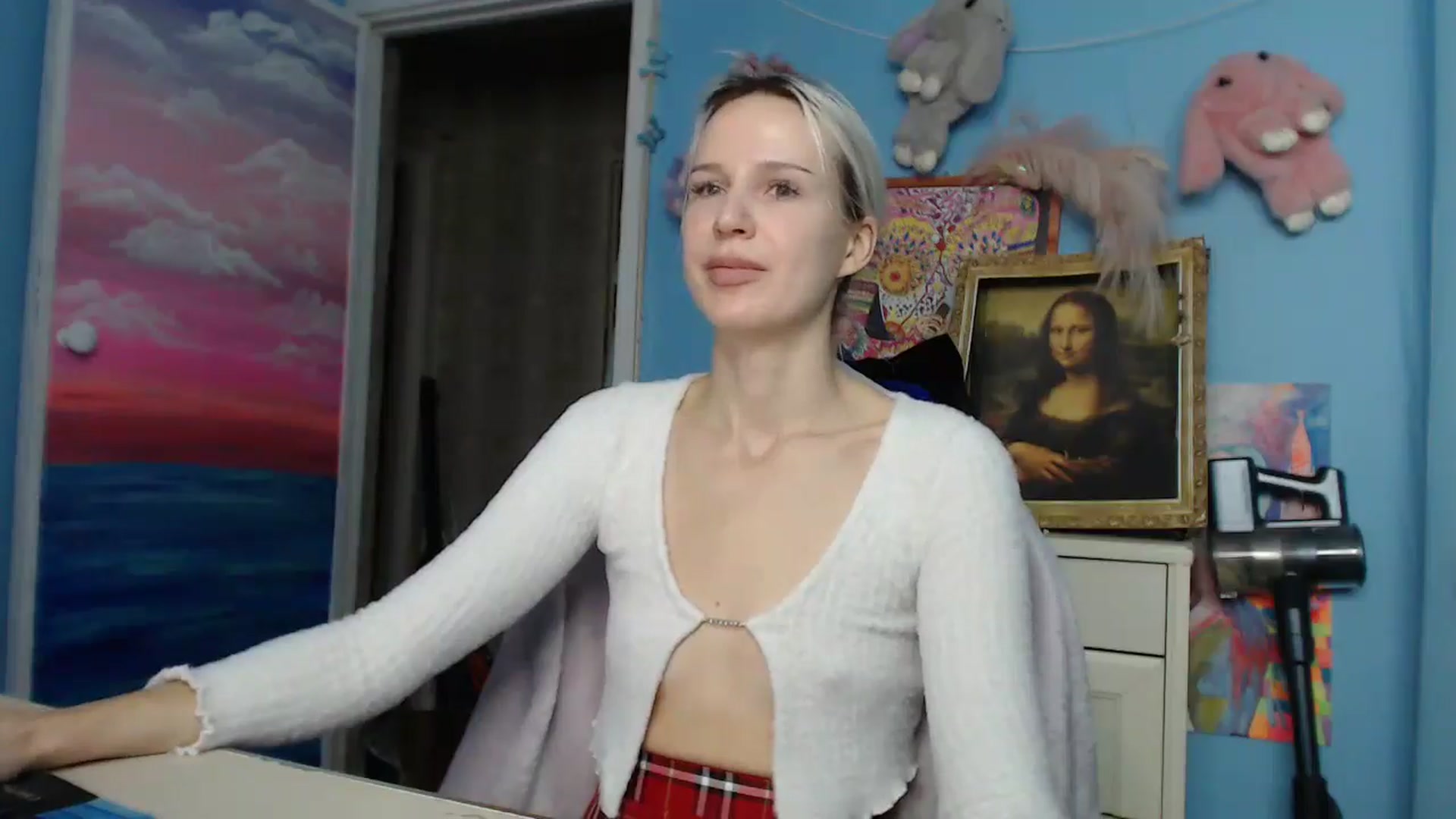 Gallery image thumbnail from Malina_kitty's myfreecams stream on, 10/06/2025, 04:32 image 14 of 20