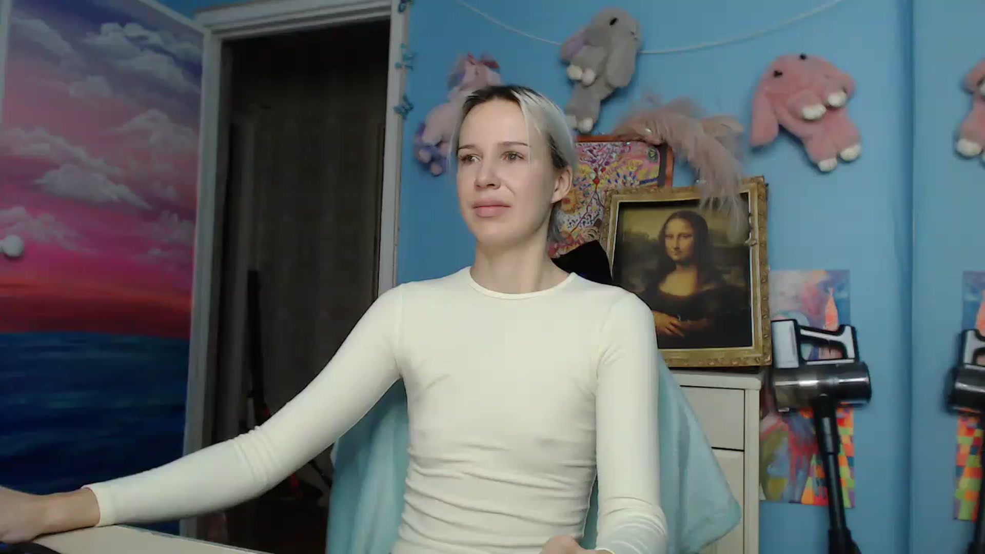 Gallery image thumbnail from Malina_kitty's myfreecams stream on, 10/10/2025, 03:14 image 8 of 20