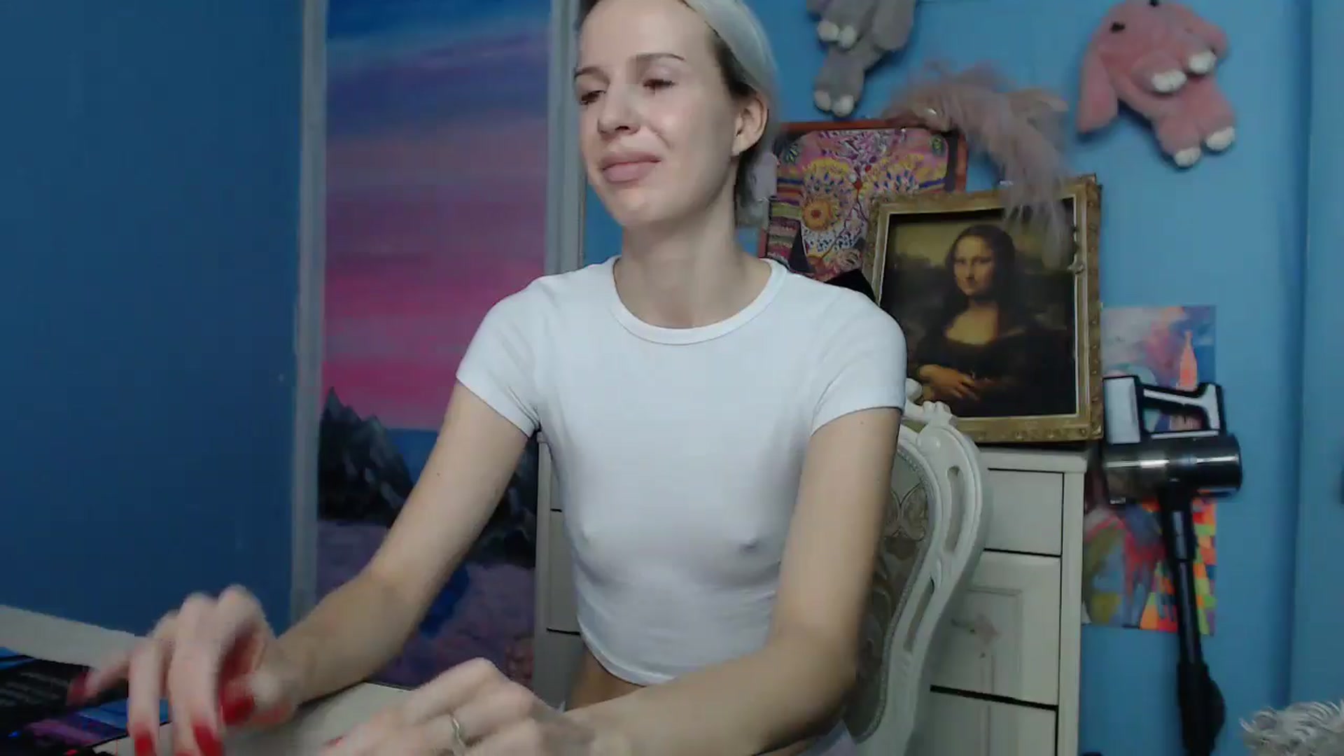Gallery image thumbnail from Malina_kitty's myfreecams stream on, 10/10/2025, 05:30 image 12 of 20