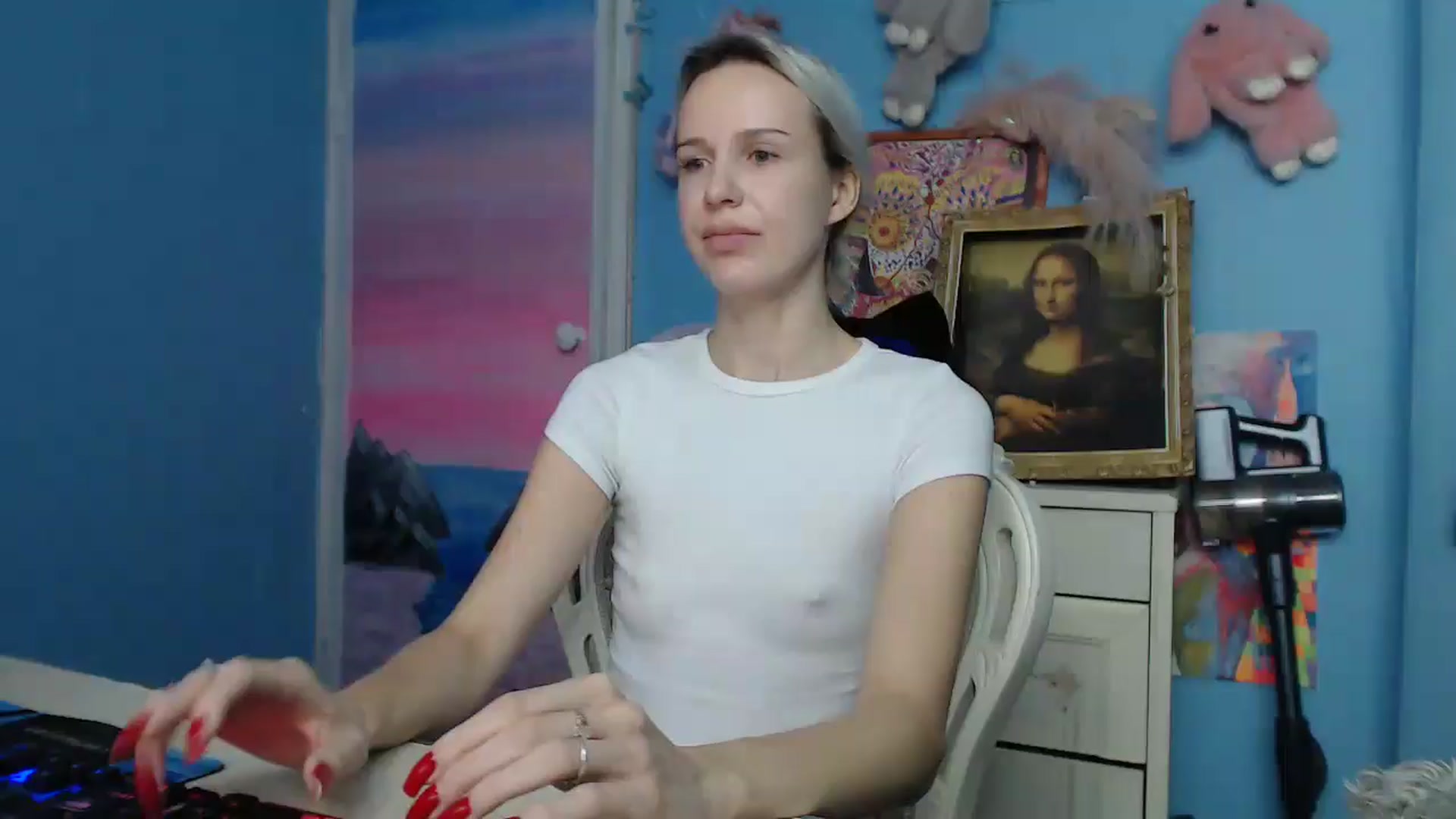 Gallery image thumbnail from Malina_kitty's myfreecams stream on, 10/10/2025, 05:30 image 18 of 20