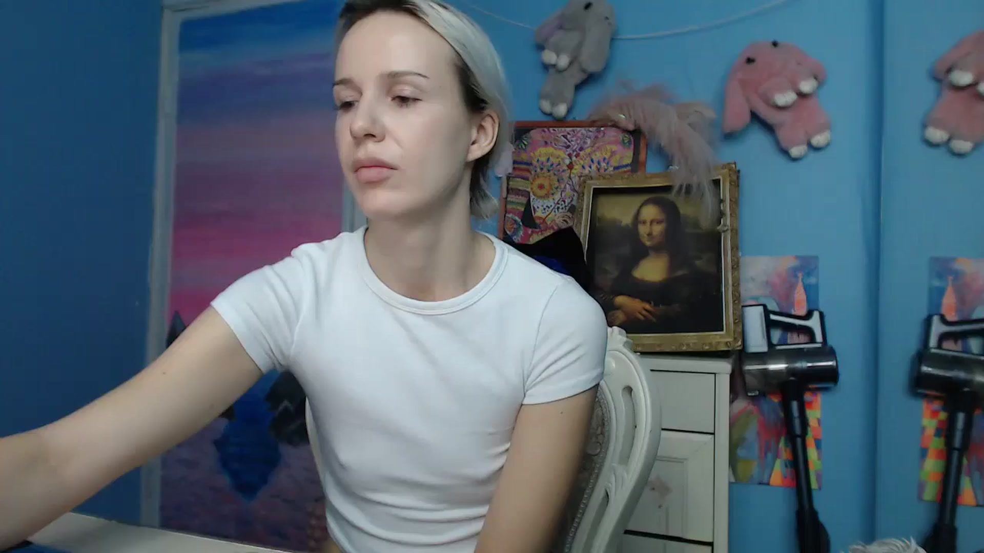 Gallery image thumbnail from Malina_kitty's myfreecams stream on, 10/10/2025, 05:48 image 11 of 20