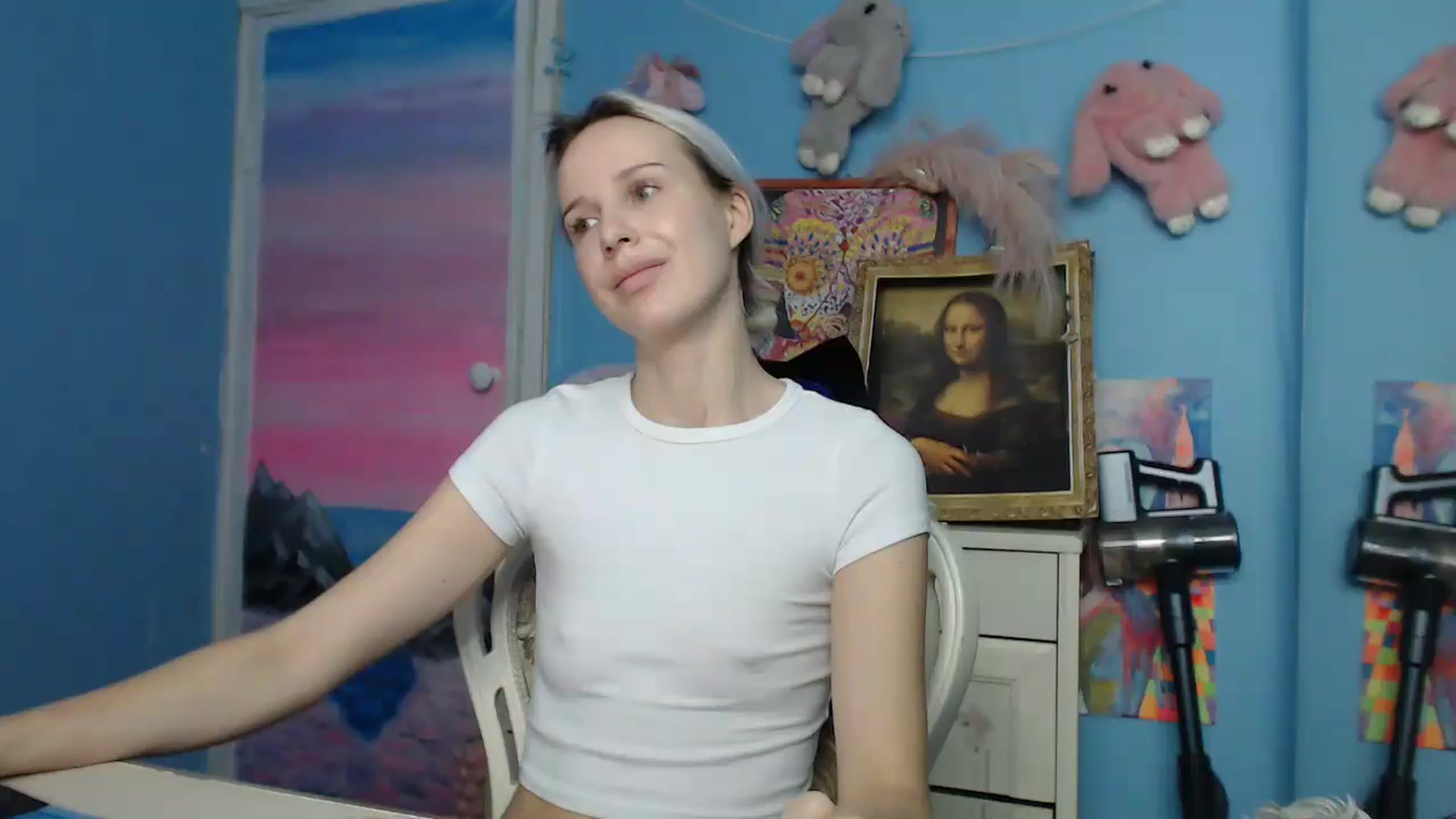 Gallery image thumbnail from Malina_kitty's myfreecams stream on, 10/10/2025, 05:48 image 9 of 20
