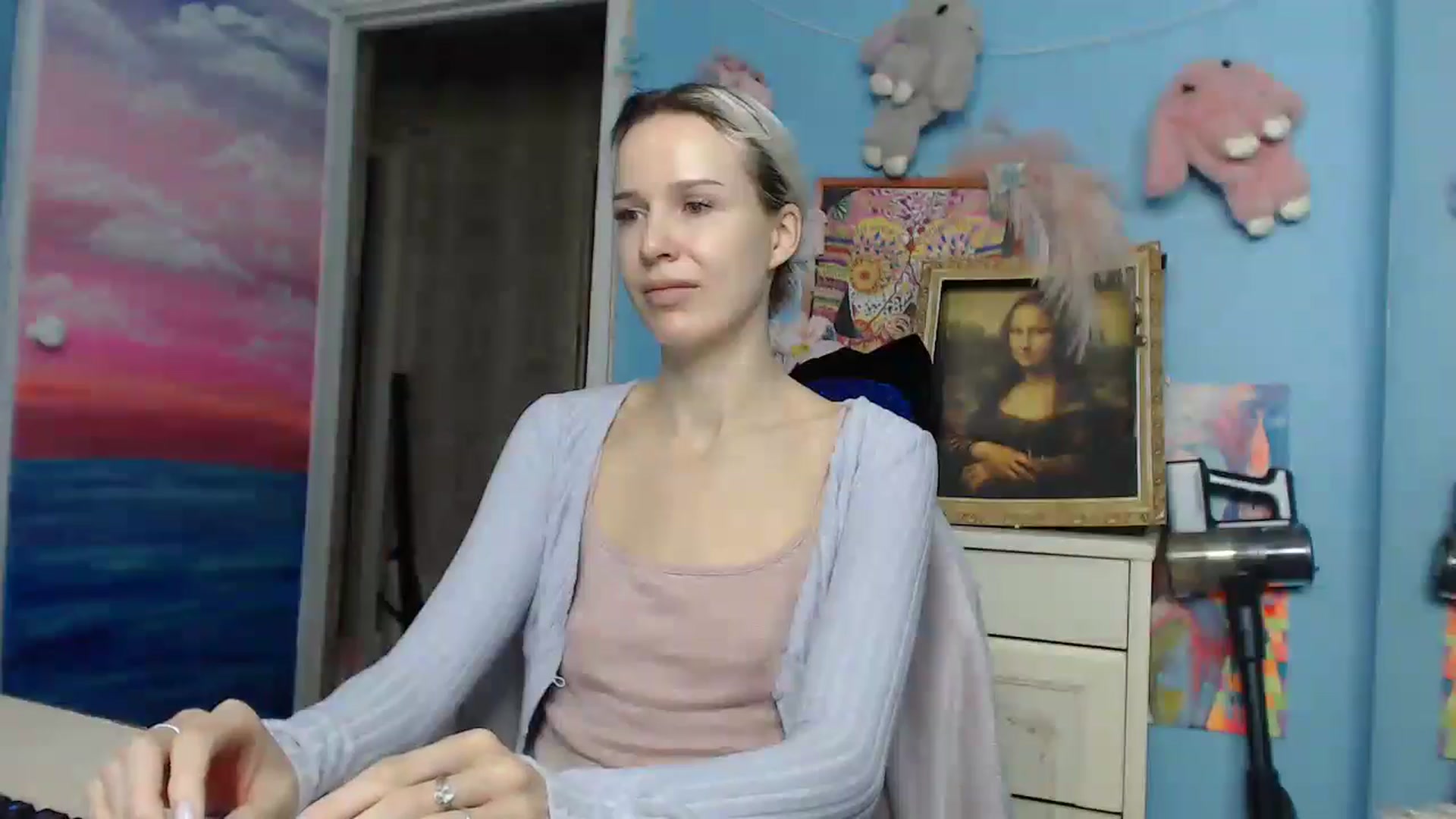 Gallery image thumbnail from Malina_kitty's myfreecams stream on, 10/25/2025, 03:46 image 19 of 20