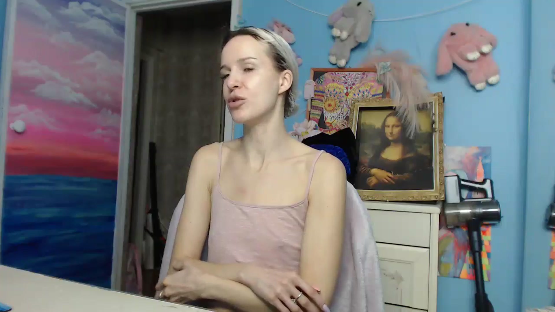 Gallery image thumbnail from Malina_kitty's myfreecams stream on, 10/25/2025, 03:46 image 9 of 20