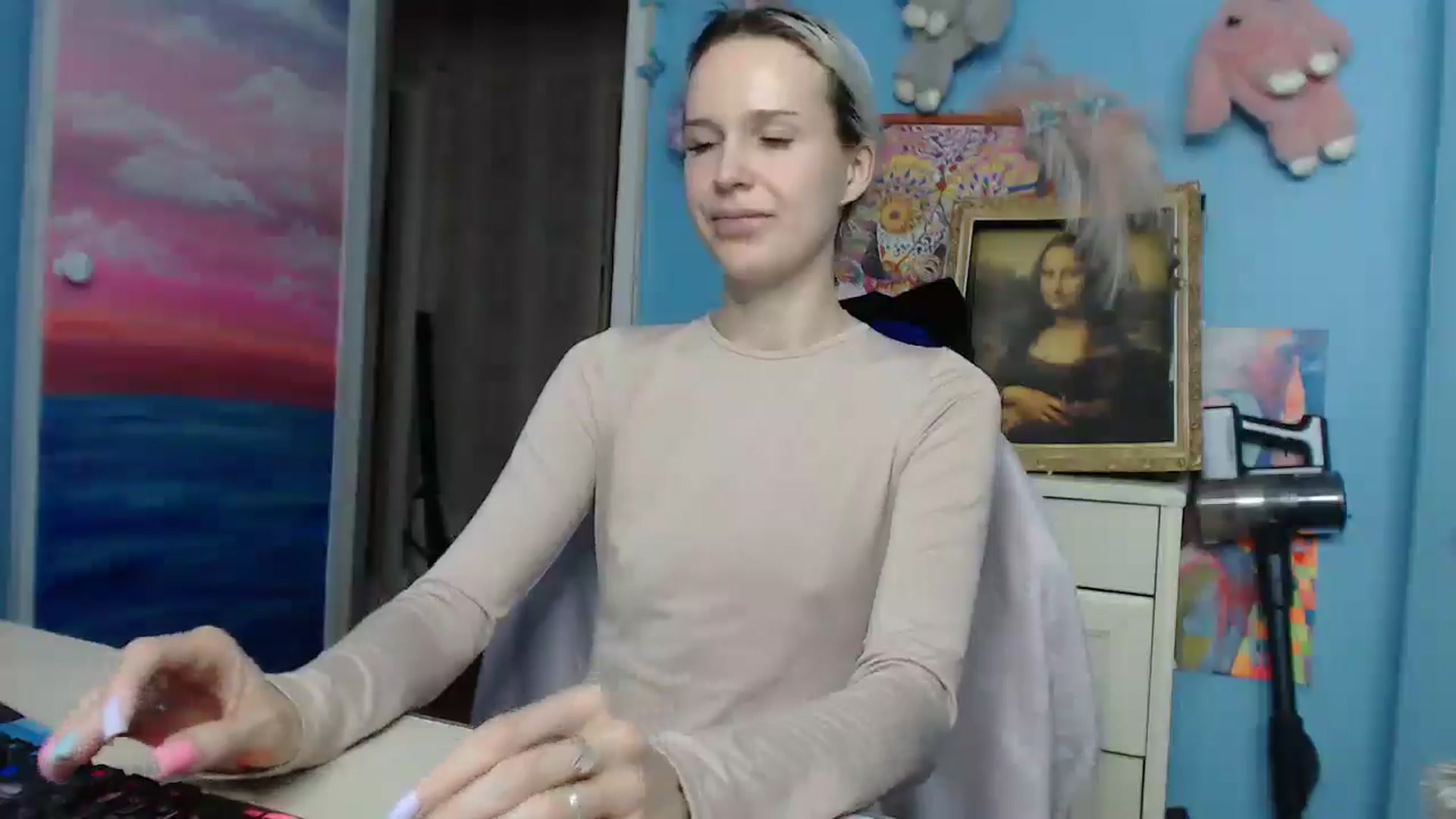 Gallery image thumbnail from Malina_kitty's myfreecams stream on, 10/26/2025, 03:39 image 19 of 20