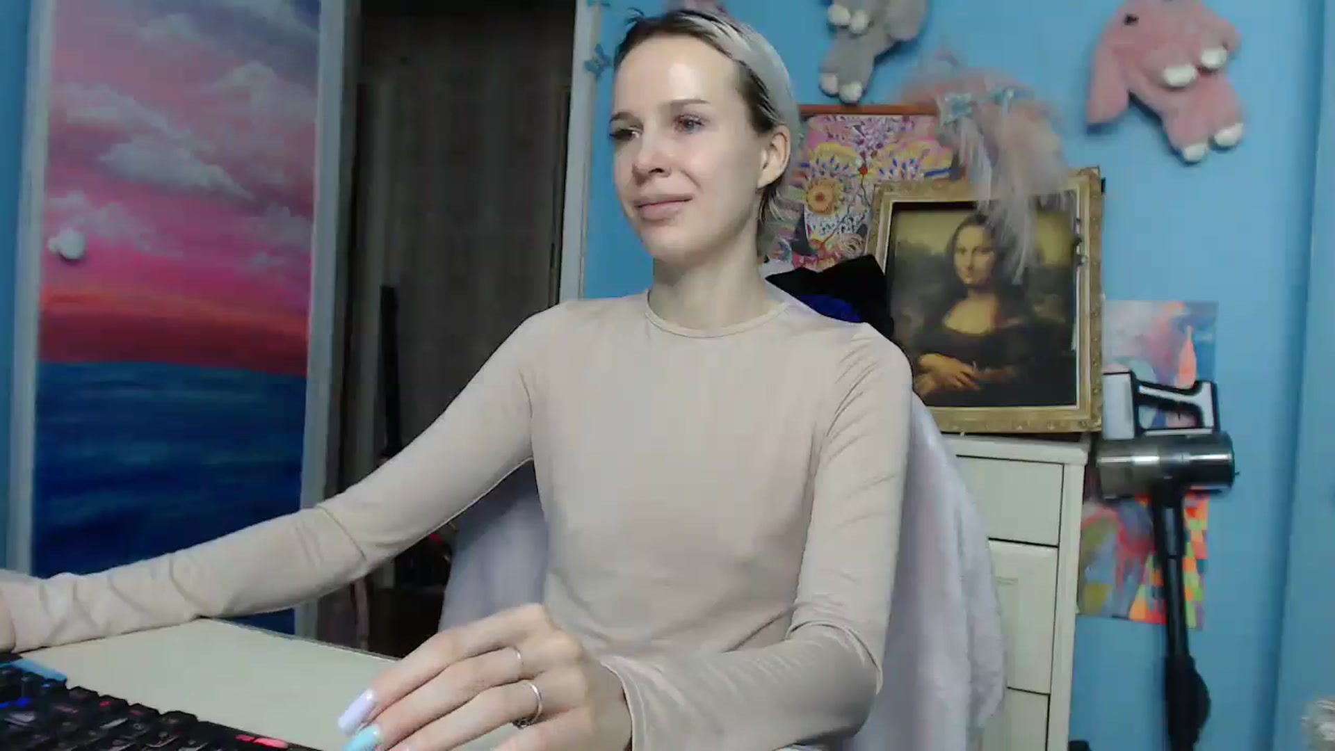 Gallery image thumbnail from Malina_kitty's myfreecams stream on, 10/26/2025, 03:39 image 12 of 20