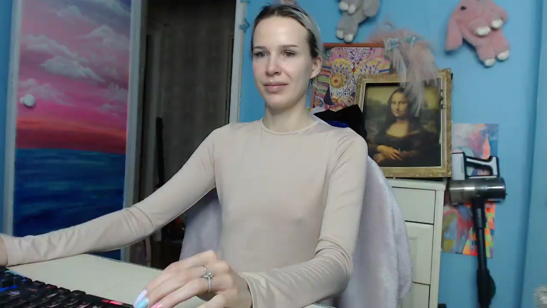 Gallery image thumbnail from Malina_kitty's myfreecams stream on, 10/26/2025, 03:39 image 8 of 20