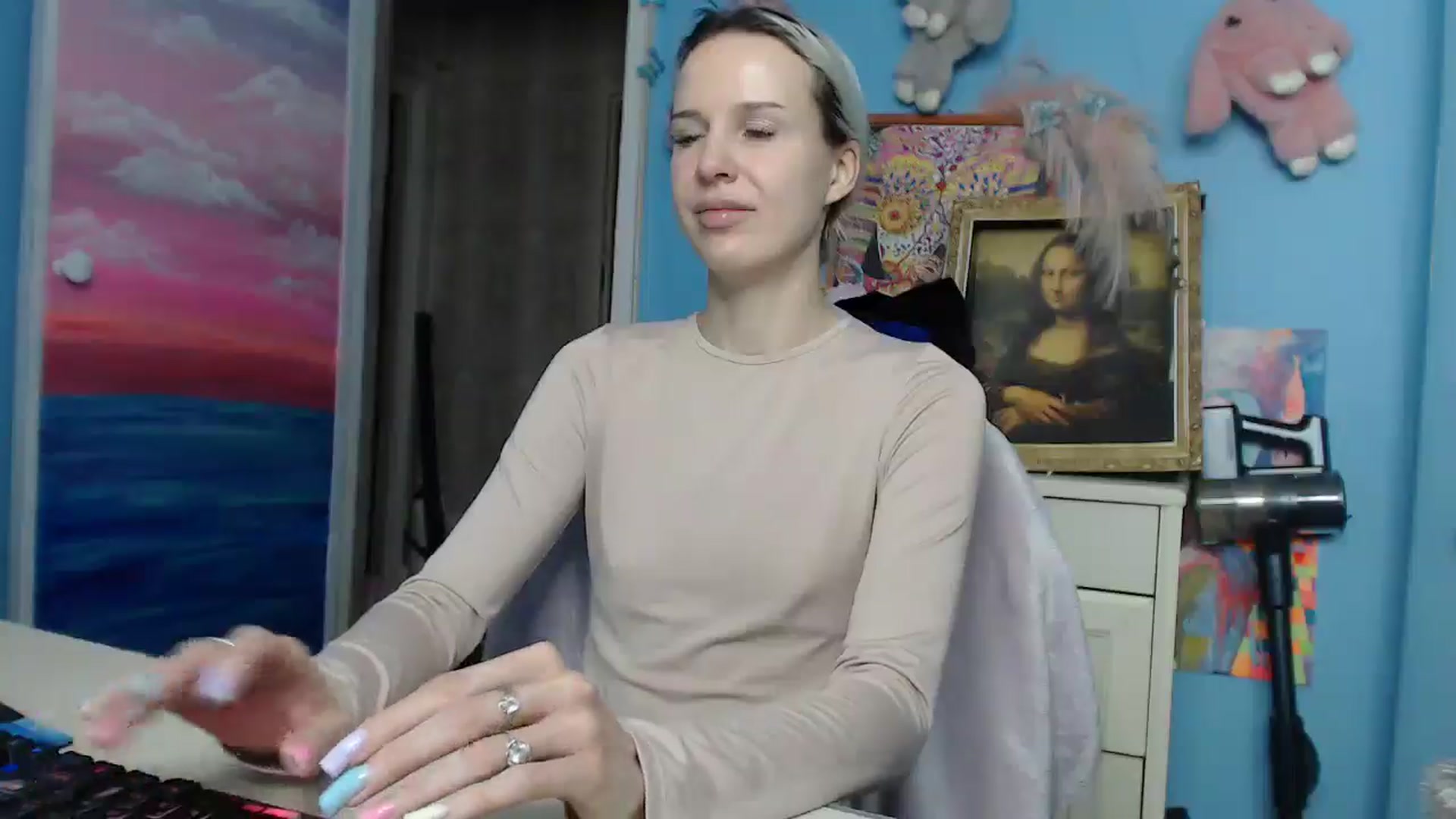 Gallery image thumbnail from Malina_kitty's myfreecams stream on, 10/26/2025, 03:39 image 17 of 20